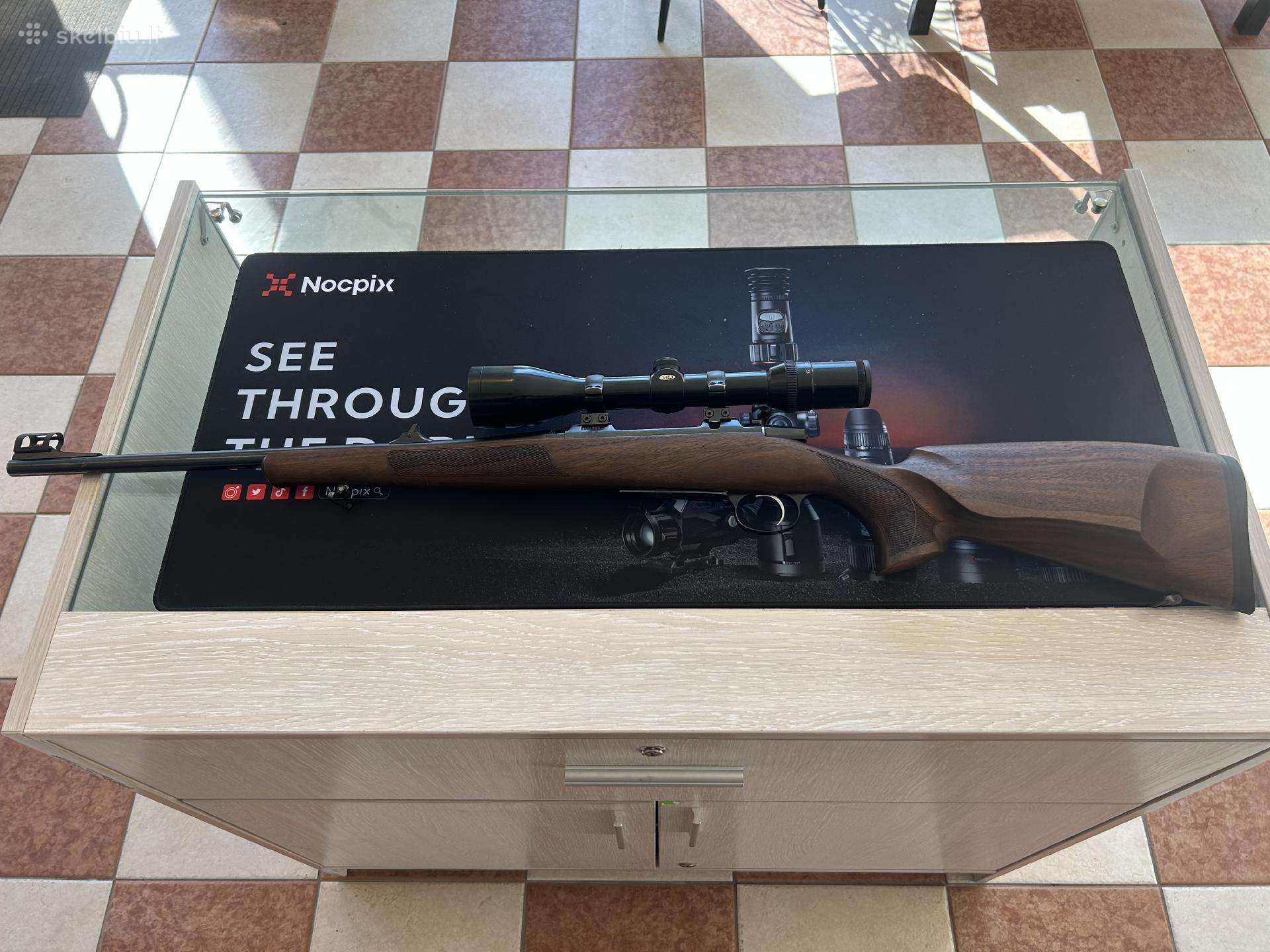 Cz557