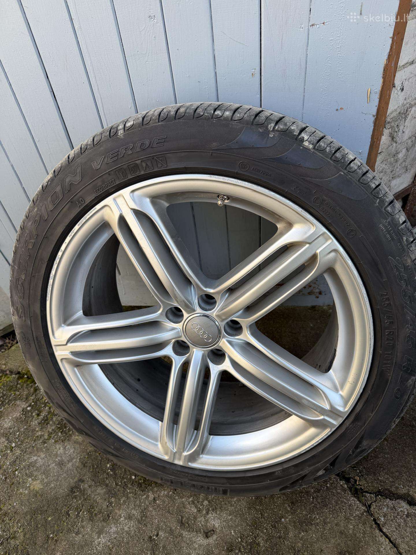 Audi, lengvojo lydinio, R20
