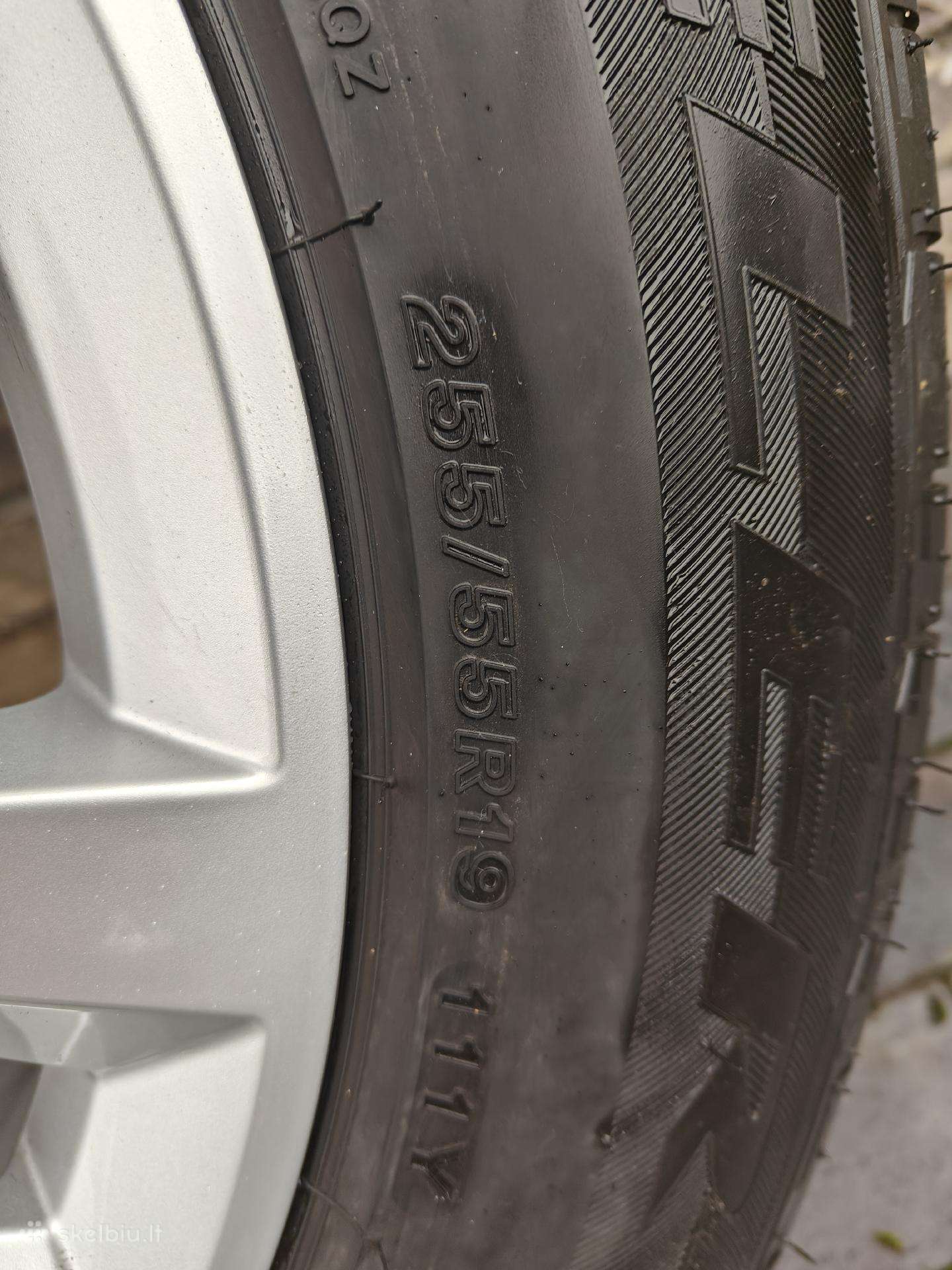Bridgestone, vasaras 255/55 R19