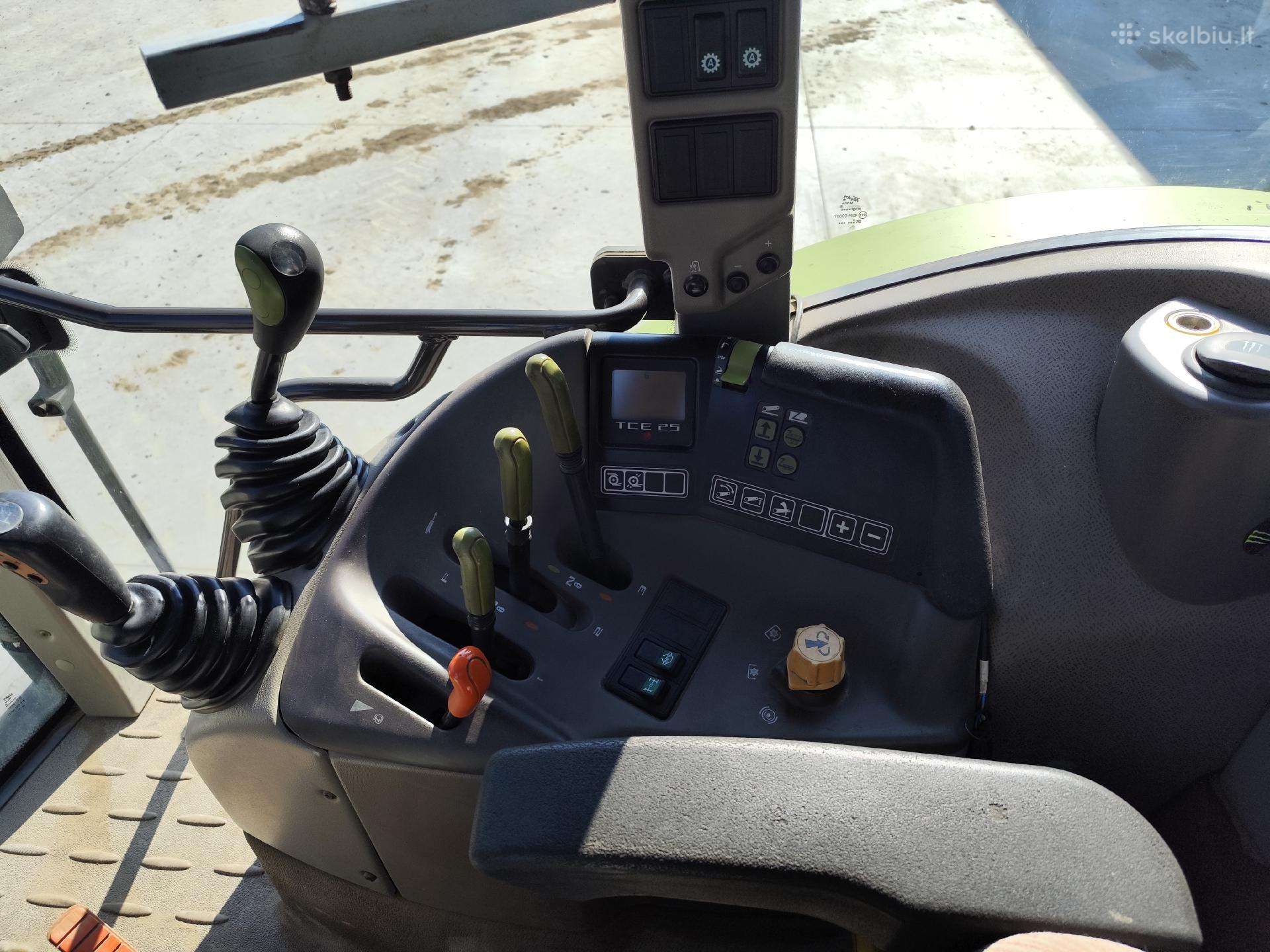 Claas 836 RZ, тракторы
