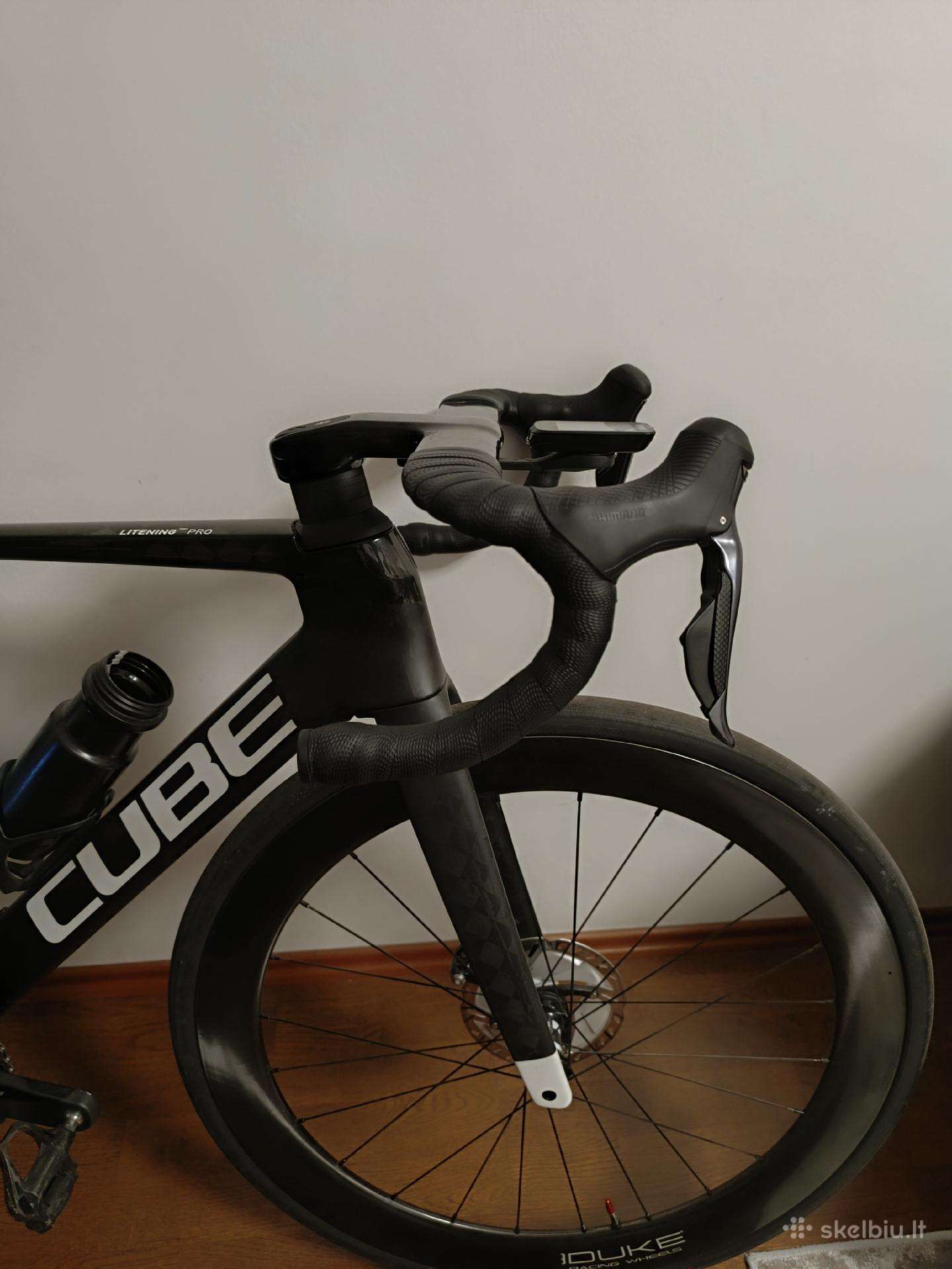 Road, sports bike Cube