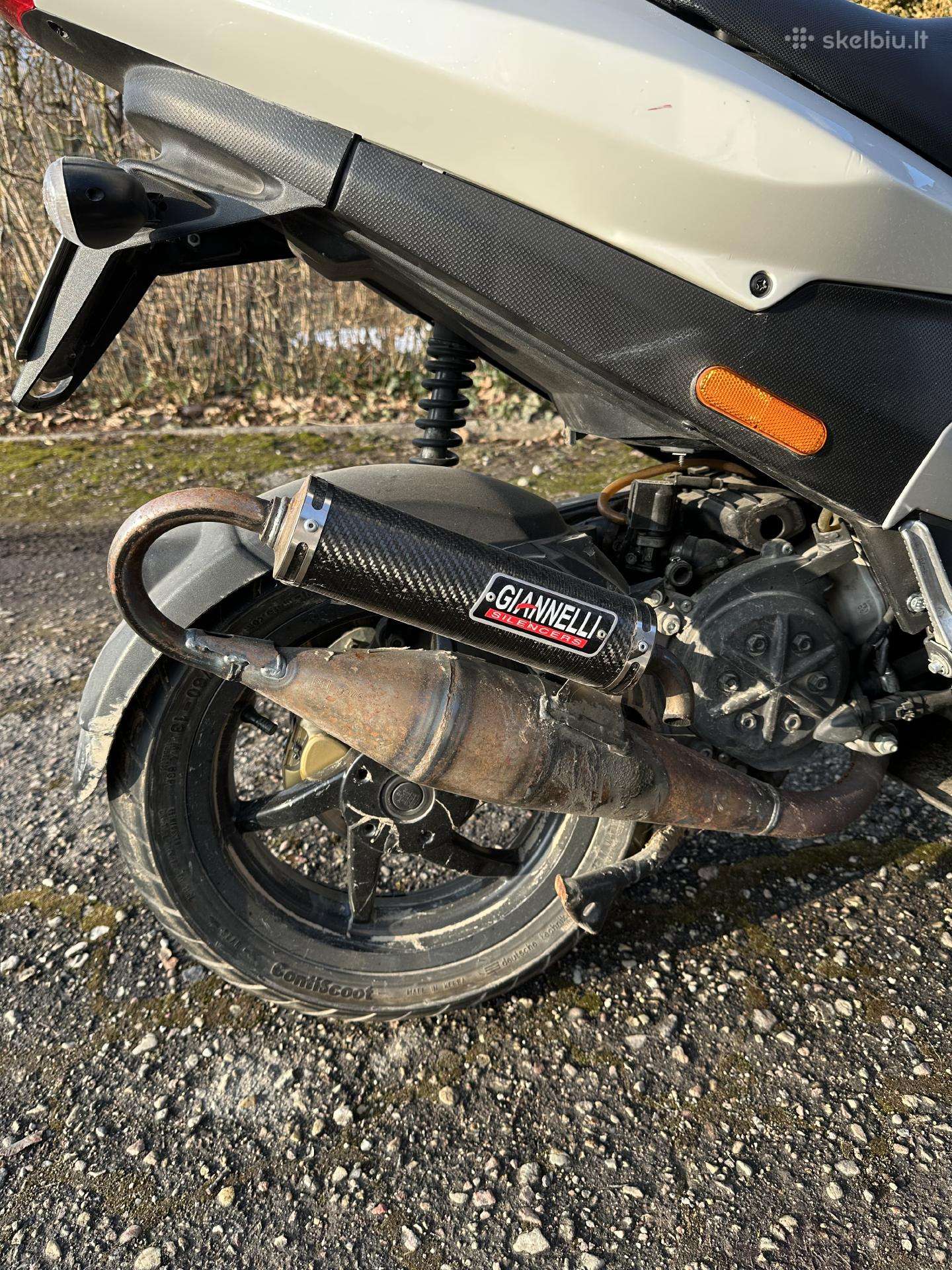 Piaggio NRG 70cc, scooters / mopeds
