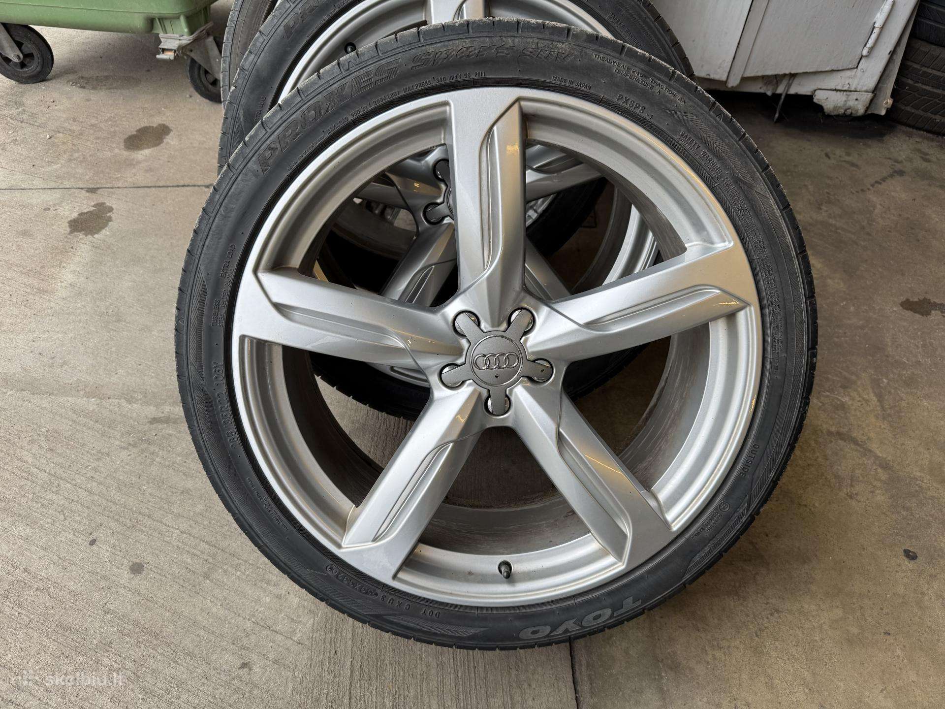 Audi, light alloy, R22