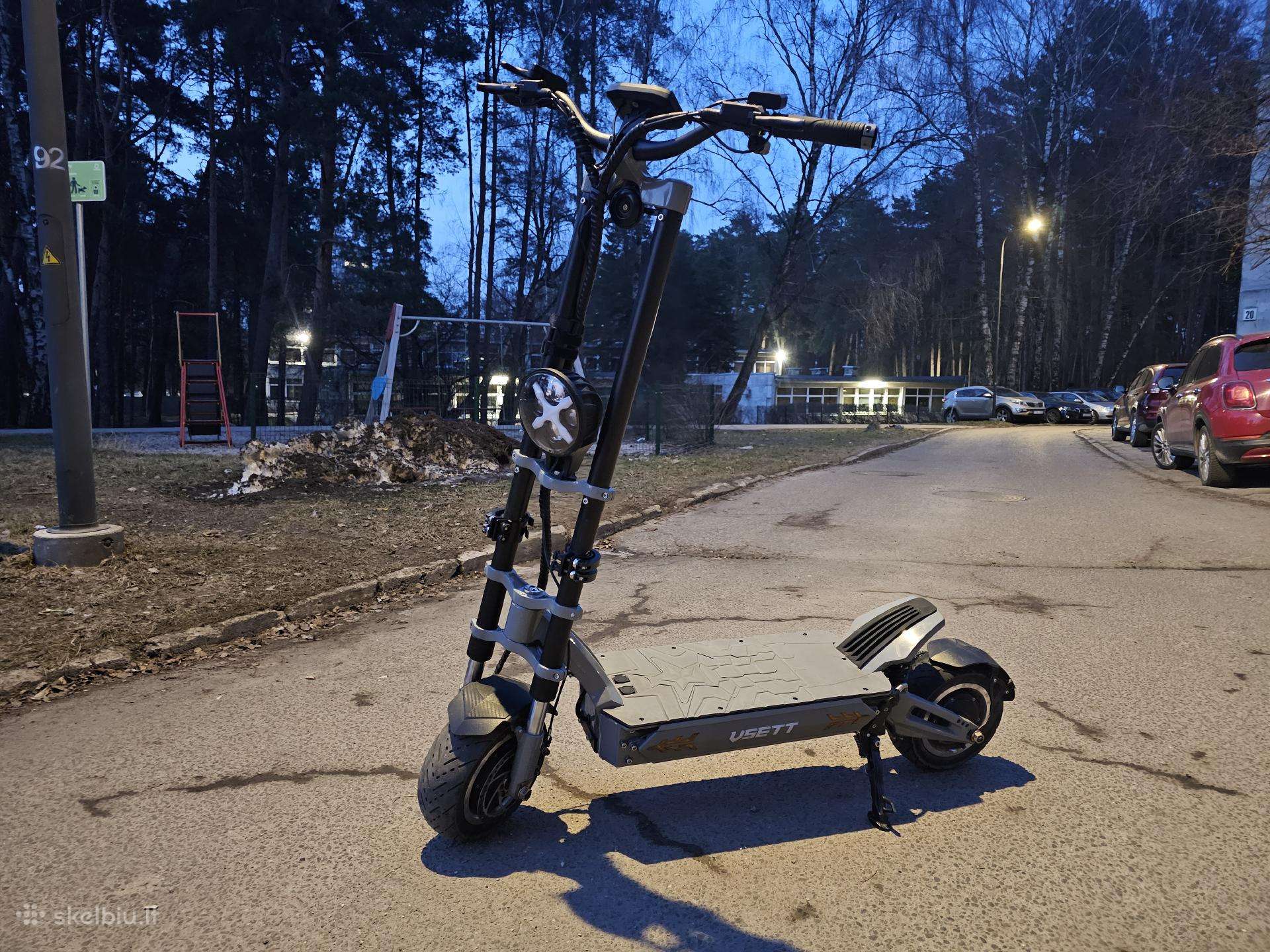 Elektrinis paspirtukas Vsett