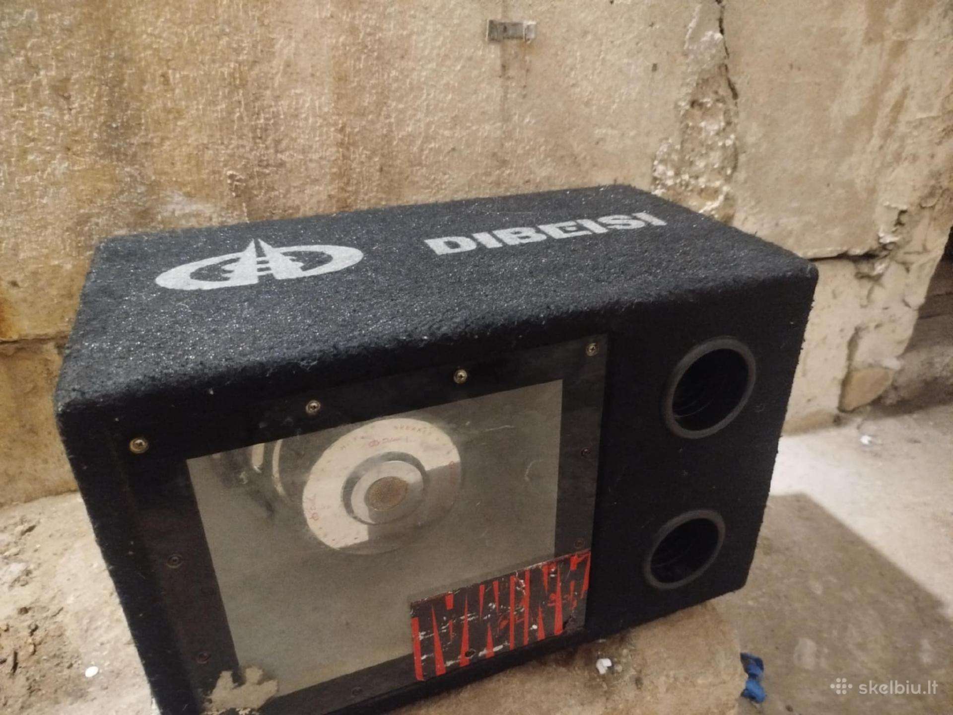 Subas su stiprintuvu
