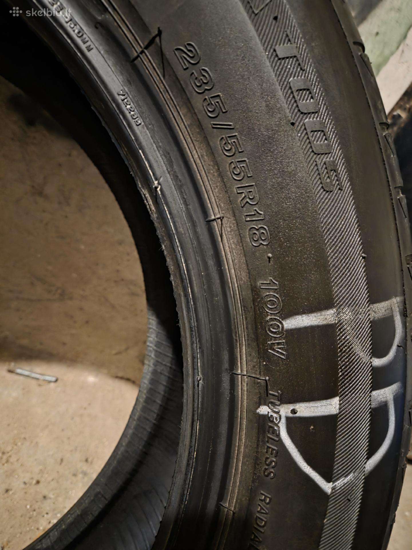 Bridgestone, vasaras 235/55 R18