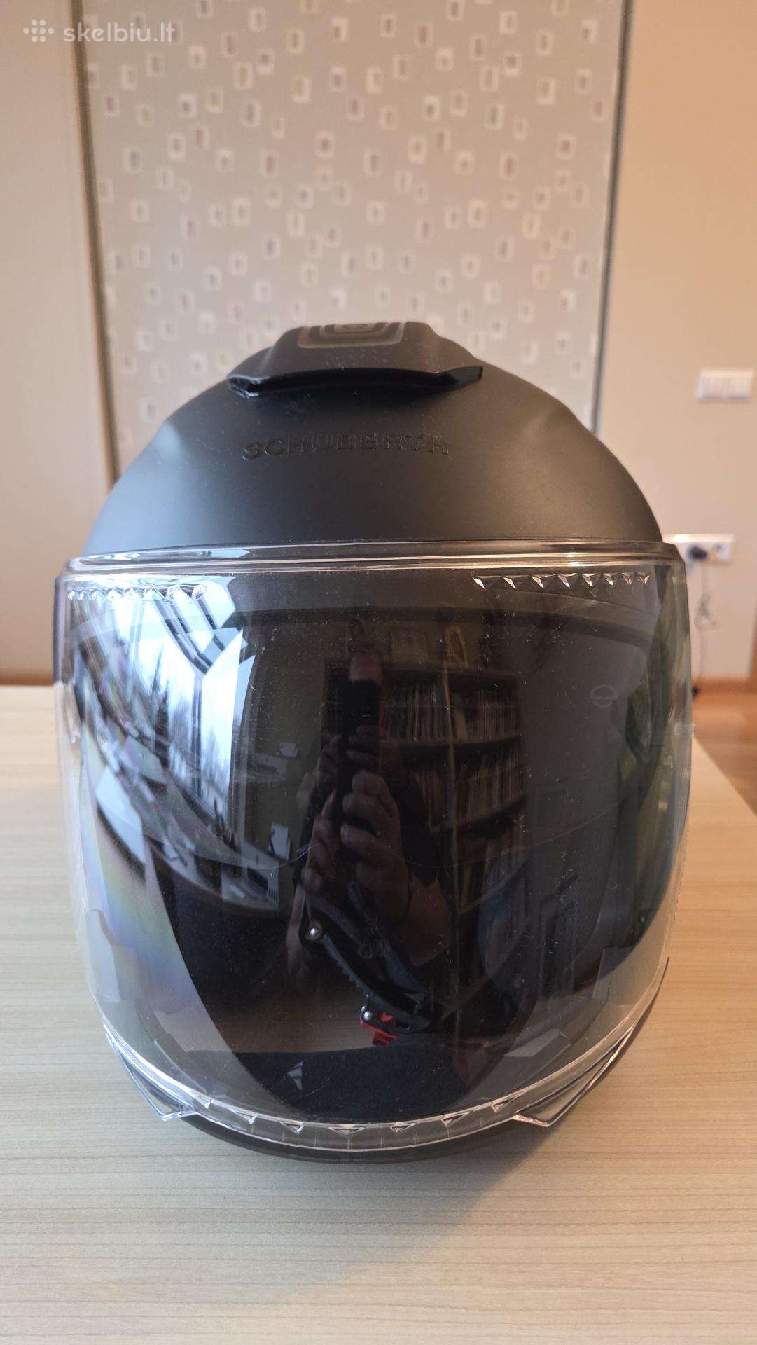 Schuberth, atviri