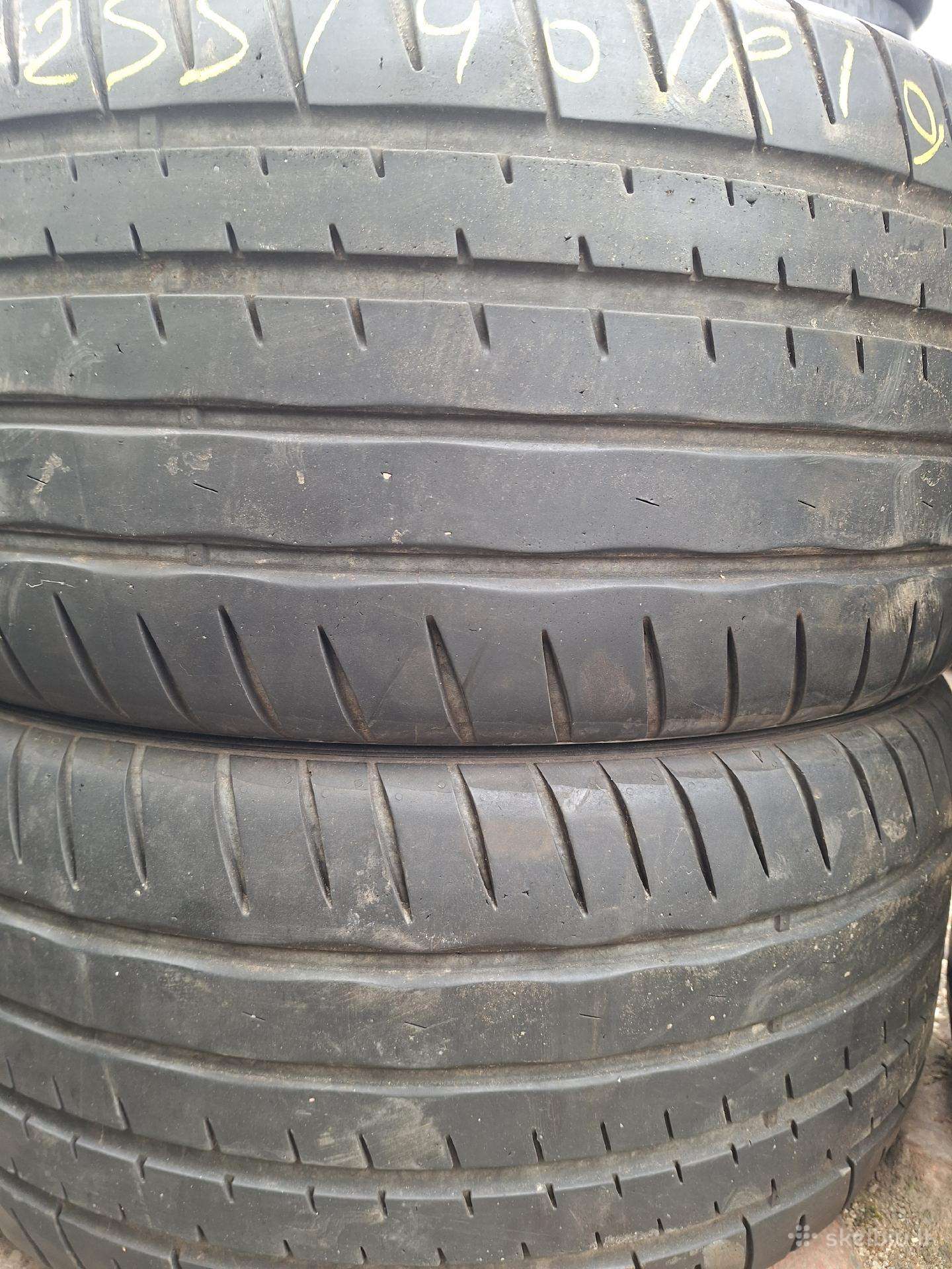 Bridgestone, summer 255/40 R19