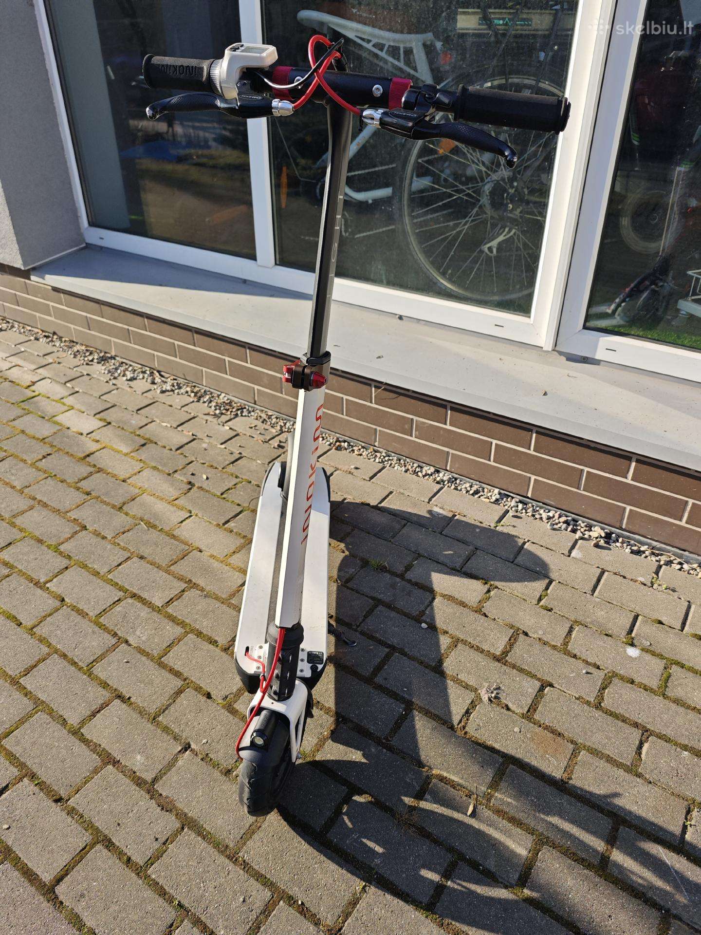 Electric scooter Inokim