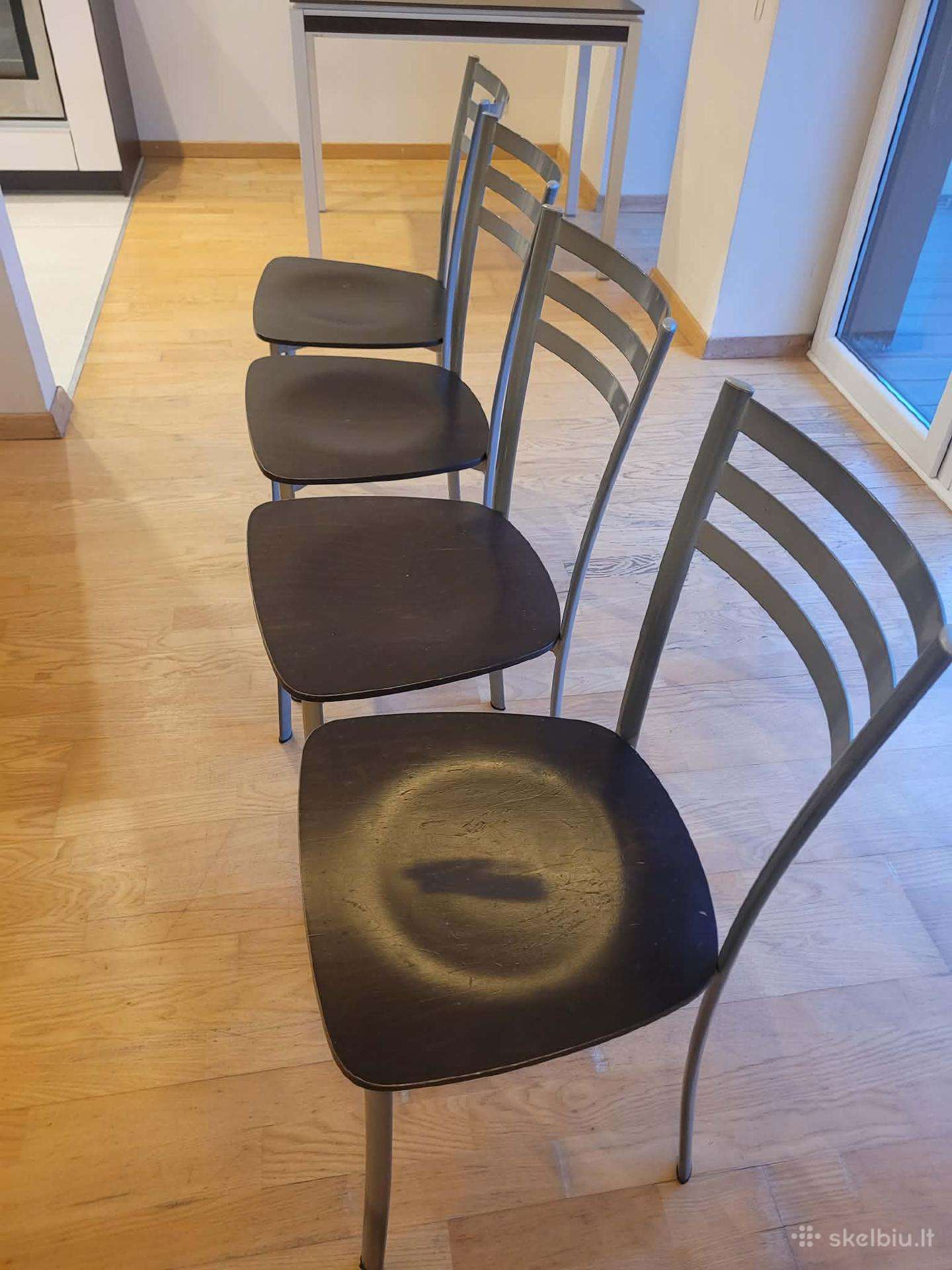 Parduodamos 4 kėdės