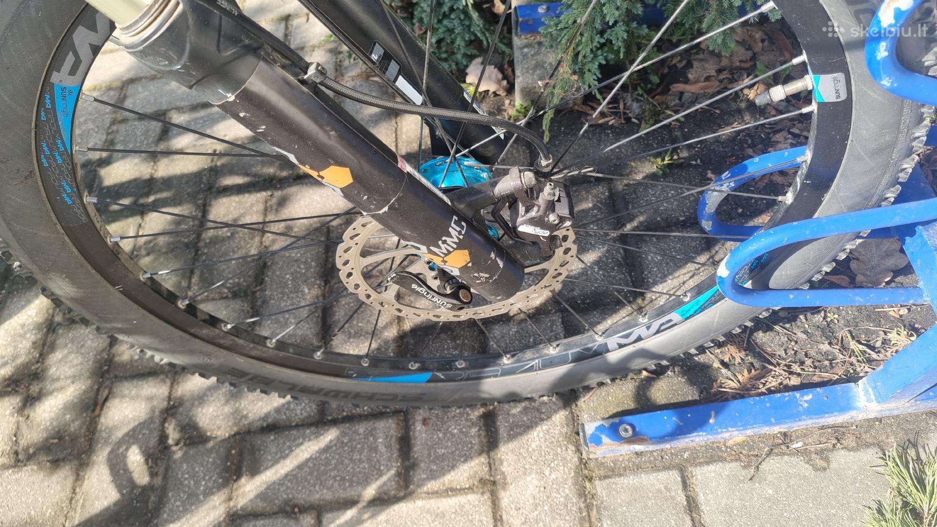 Mountain bike Cube