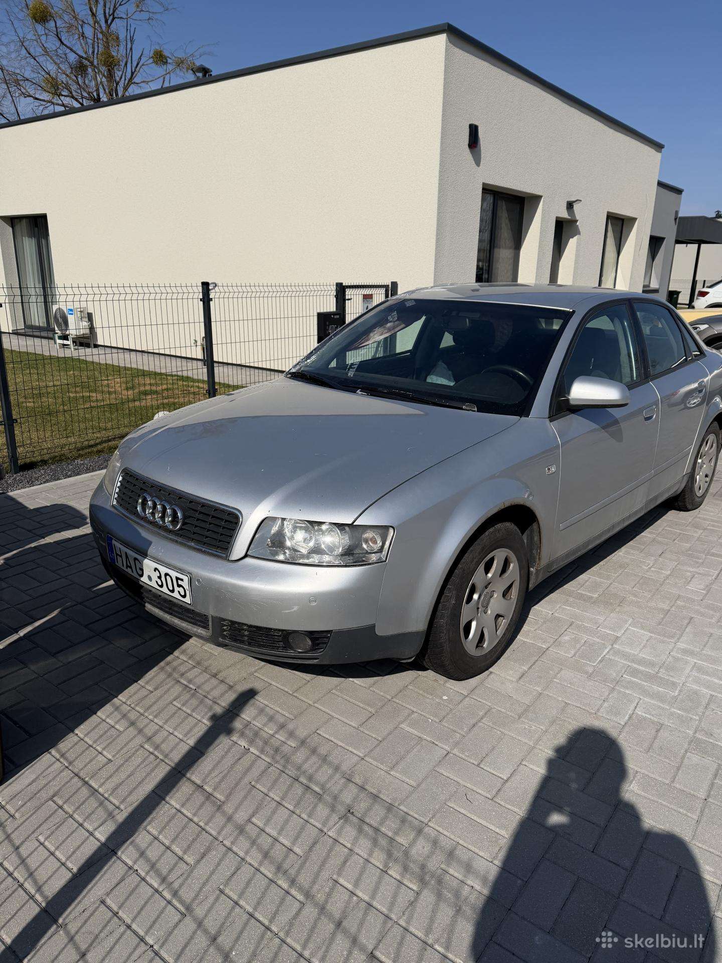 Daužta audi a4