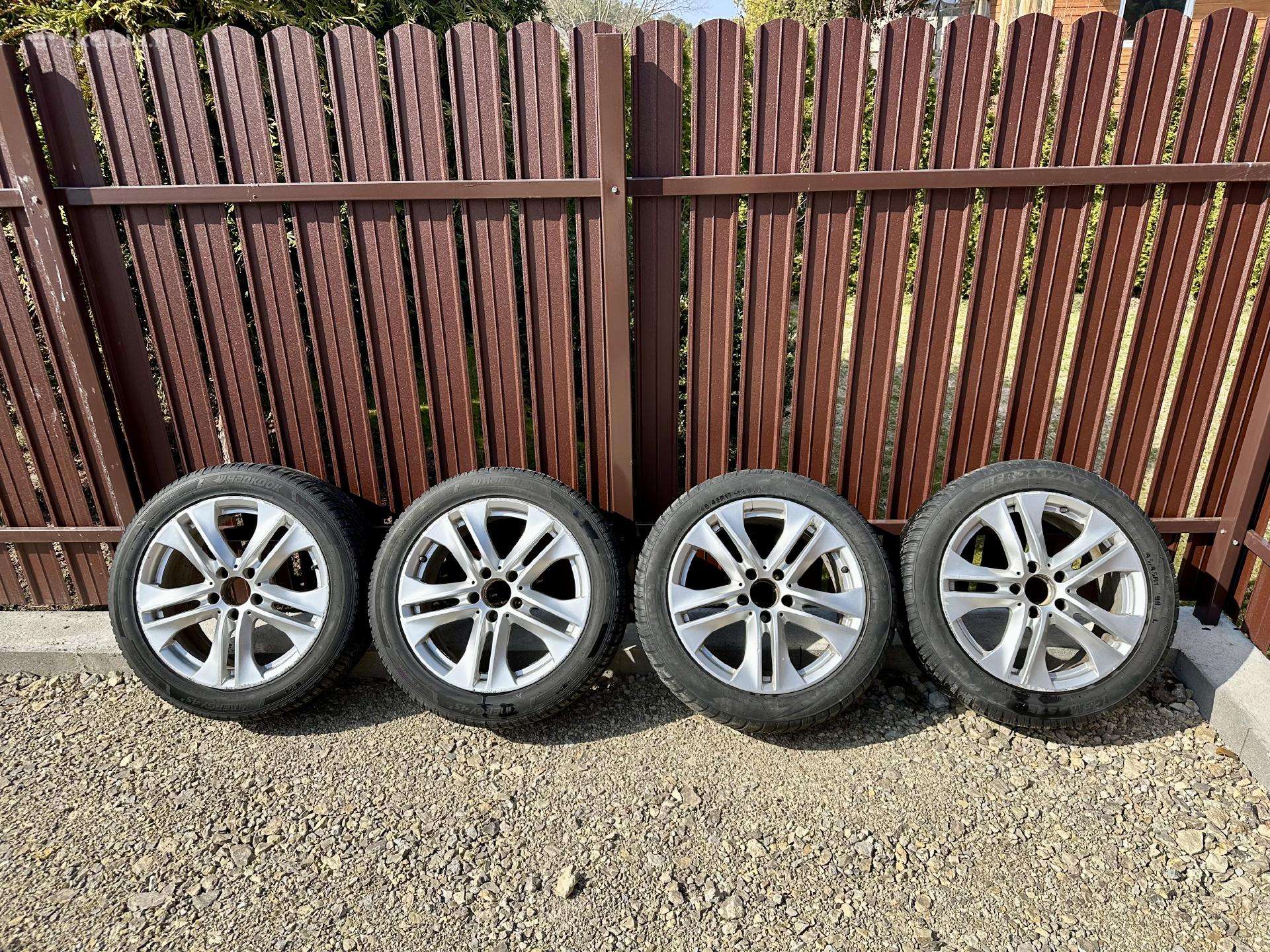 Mercedes Benz R17 Hankook