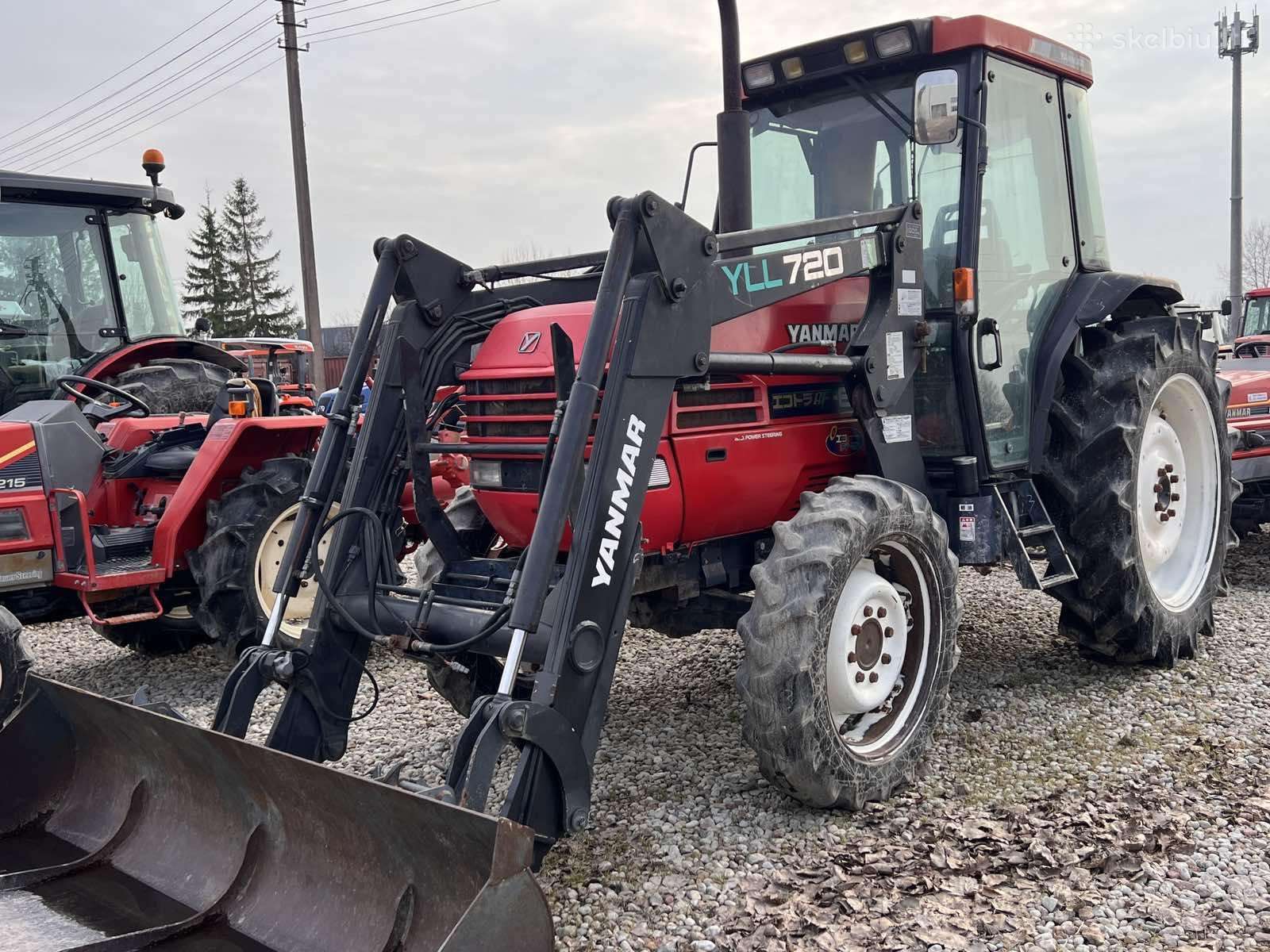 Kubota ĮVAIRIŲ MODELIŲ, traktoriai