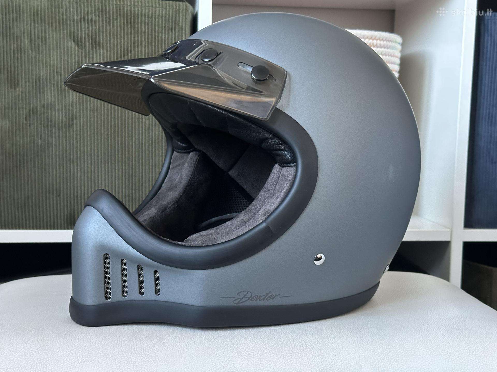 Retro motociklo šalmas Dexter Cafe Racer M dydis