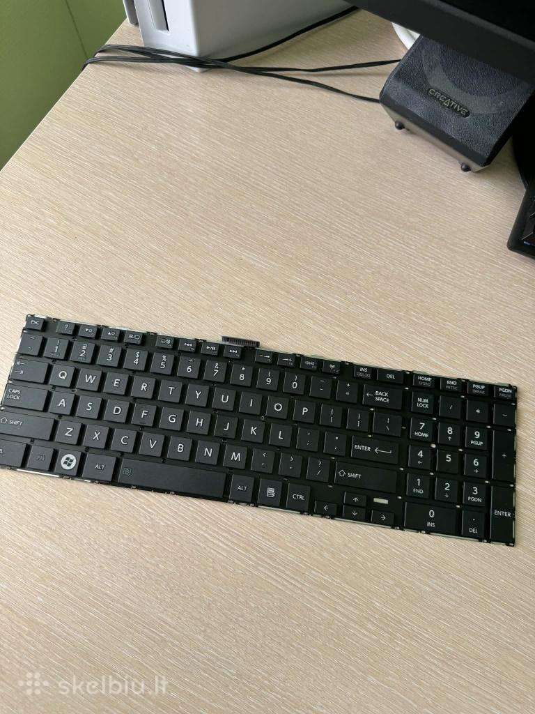 Nauja nešiojamojo kompiuterio klaviatūra