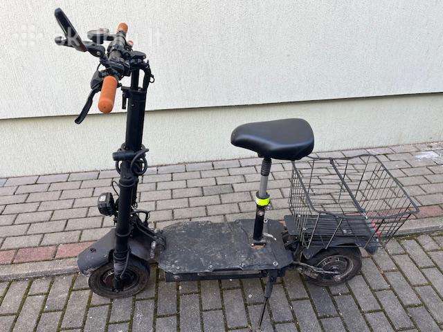 Elektrinis paspirtukas Focus