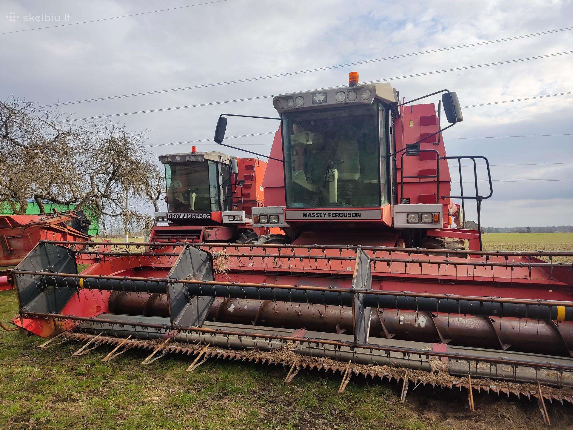 Massey Ferguson 38-40, комбайны