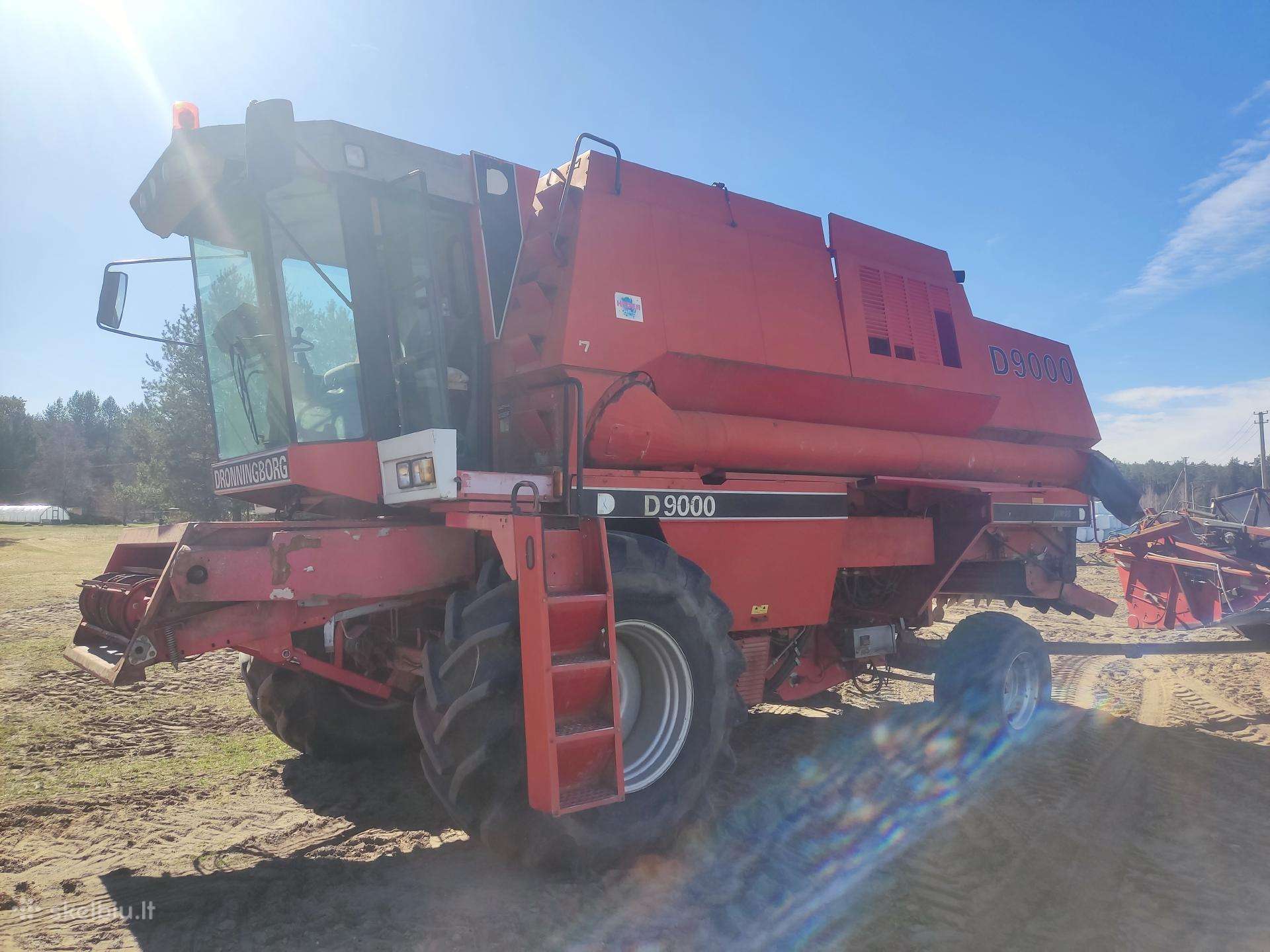 Massey Ferguson 38-40, комбайны