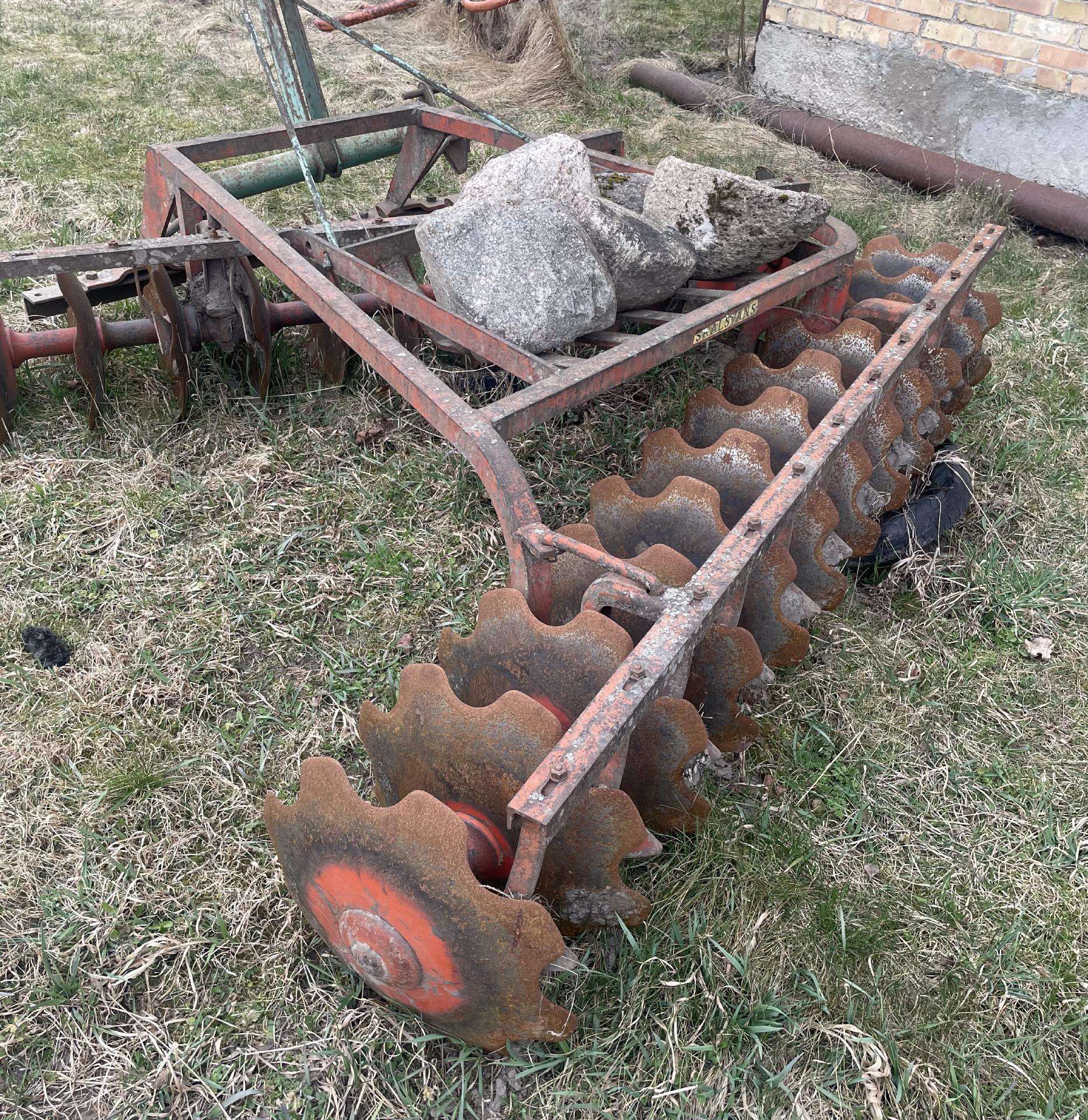 Diskinis skutikas