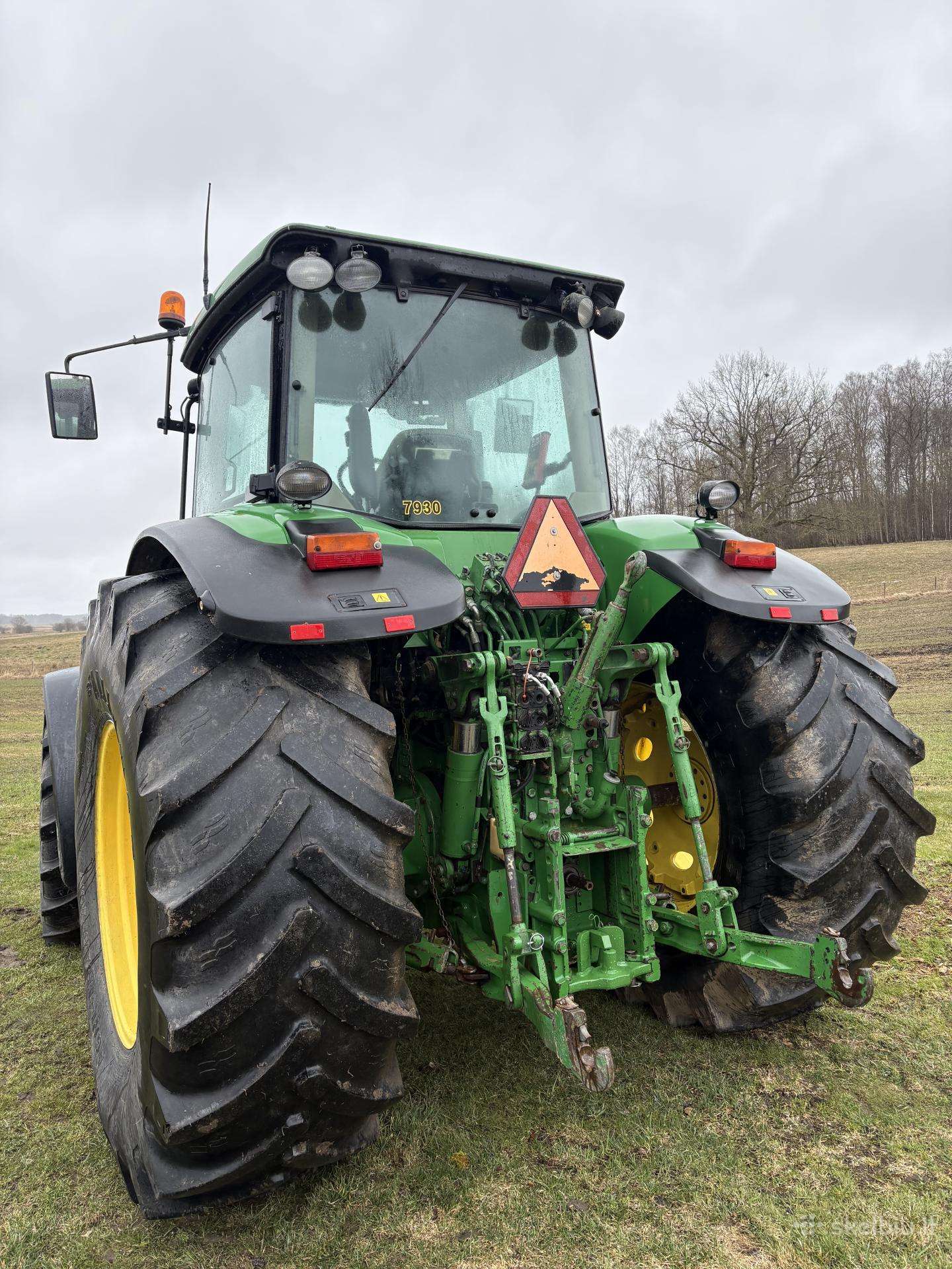 John Deere 7930, tractors
