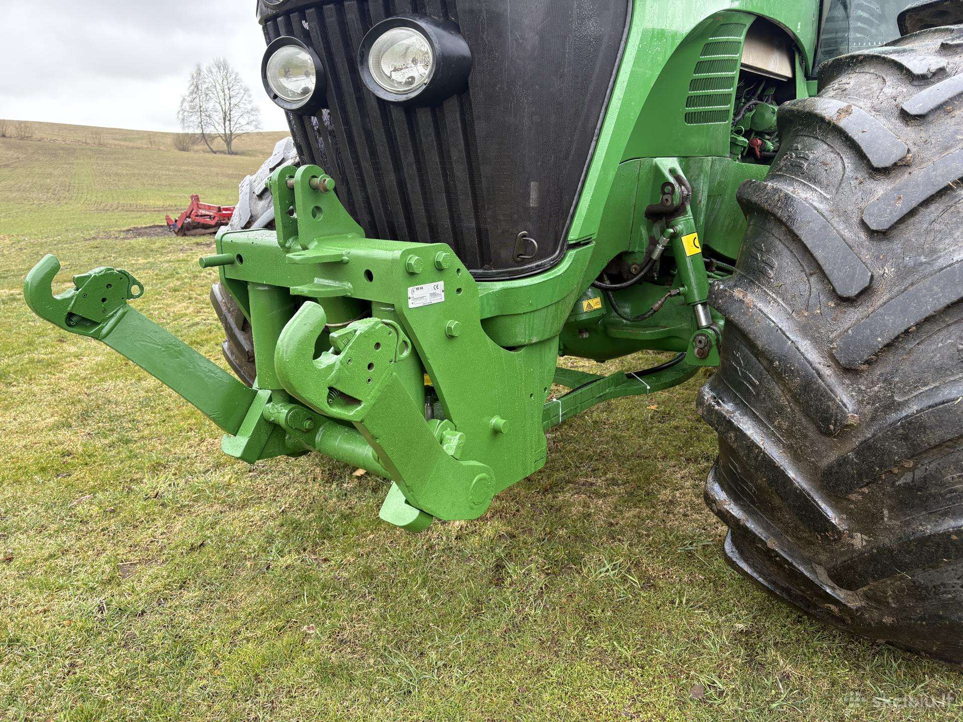 John Deere 7930, tractors