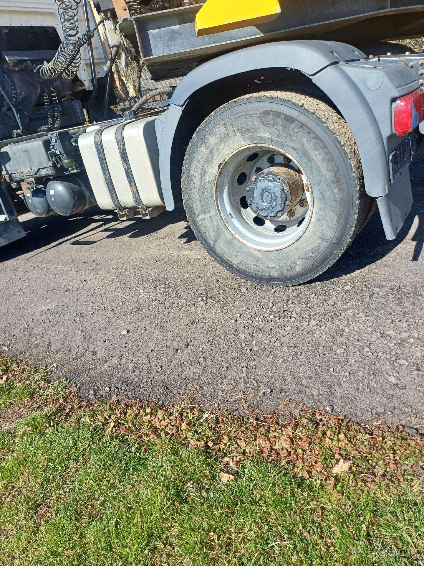 MAN, trucks