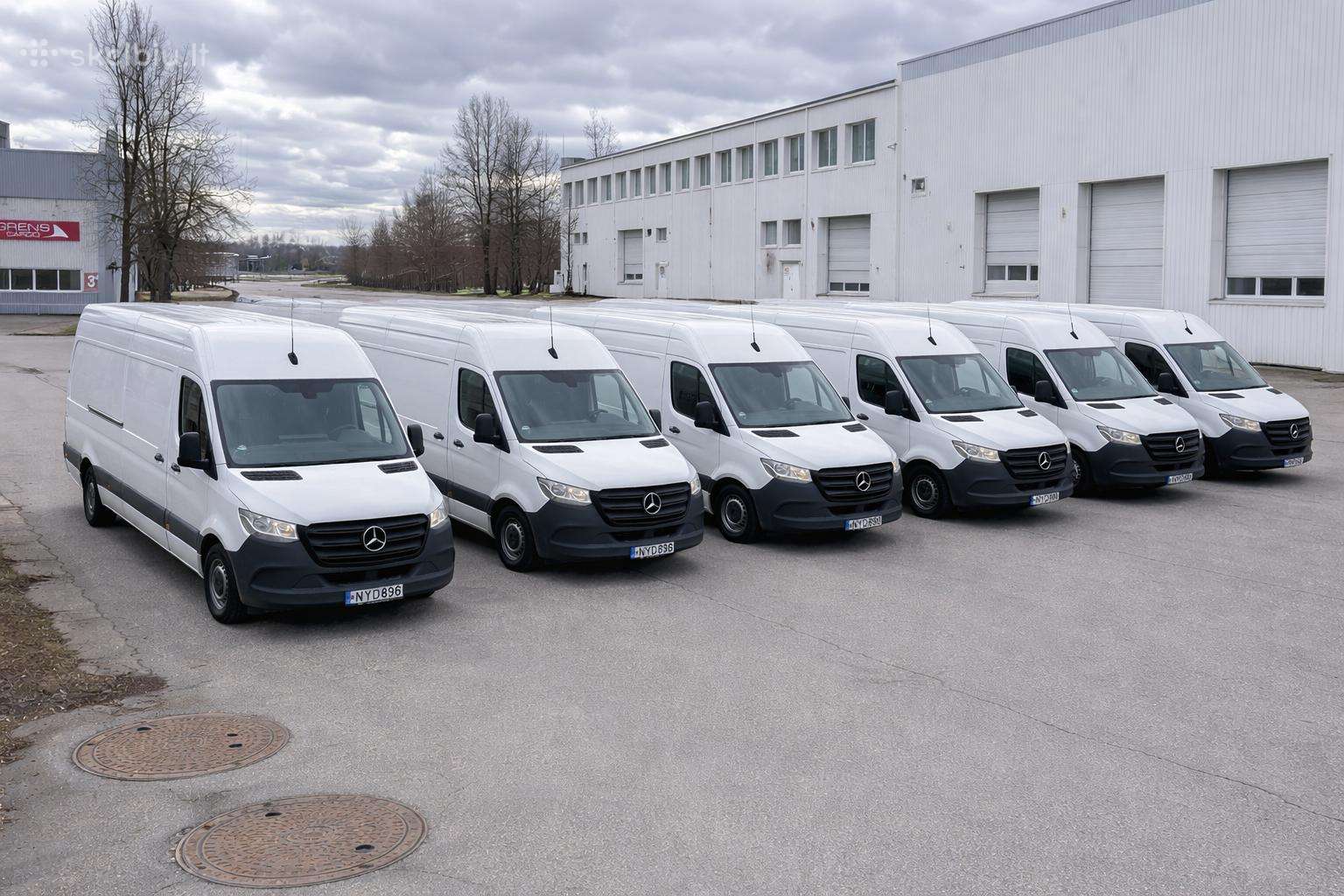Mercedes-Benz Sprinter, cargo van
