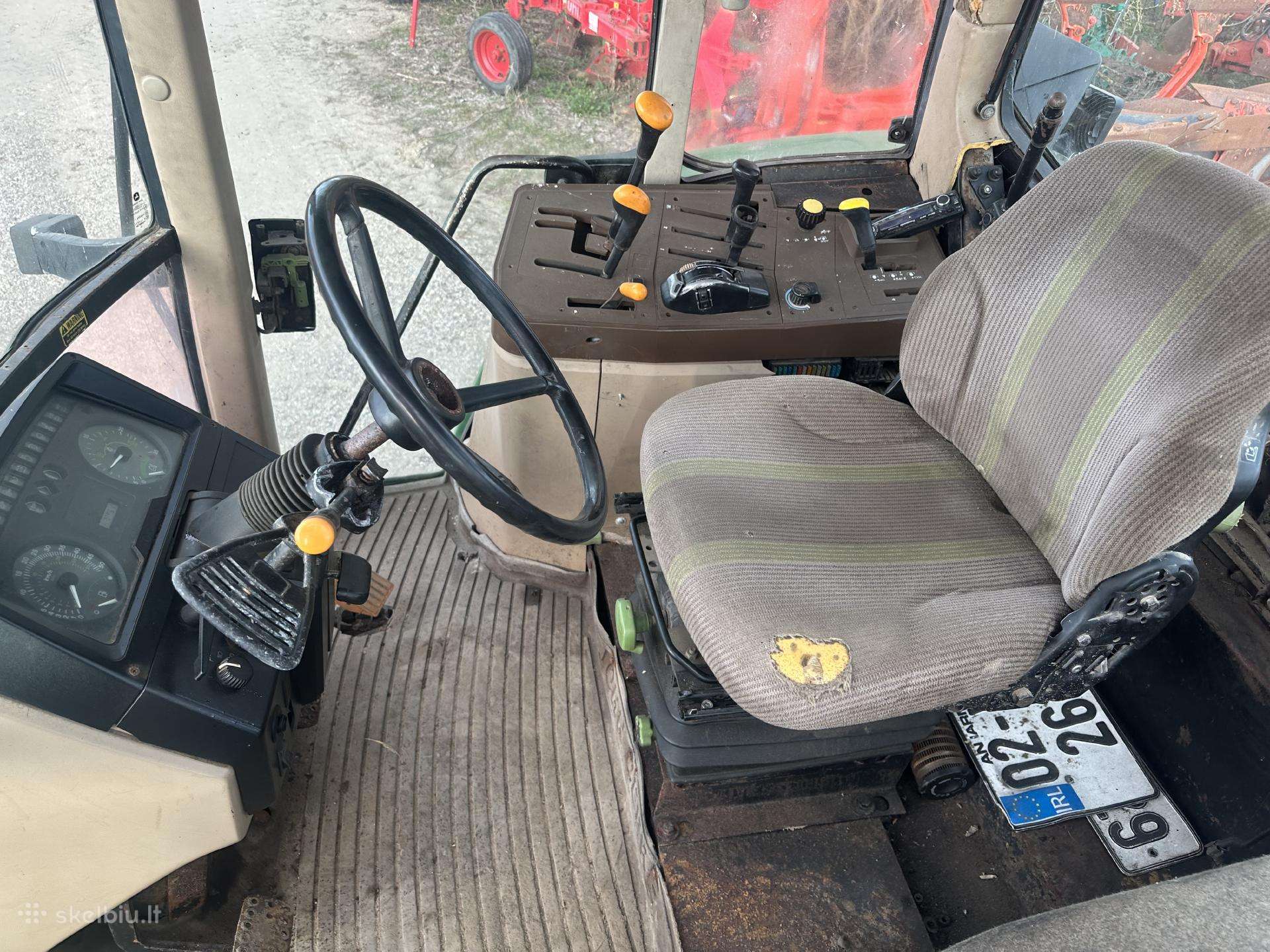 John Deere, tractors