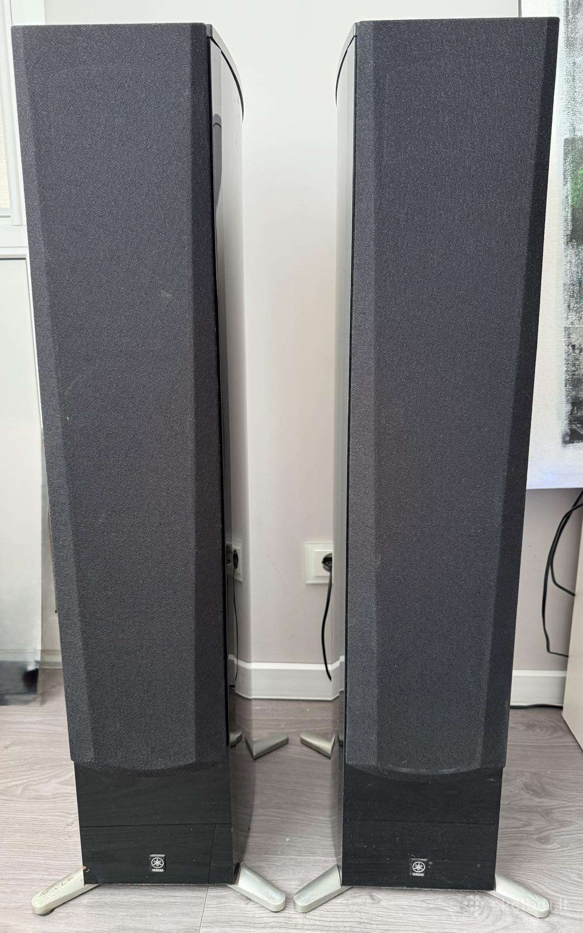 Kolonėlės Yamaha NS-555 +dovana!