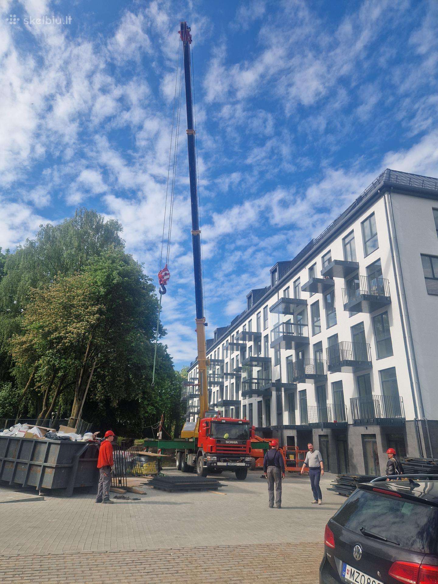 MAN MAN, construction and road construction equipment rental