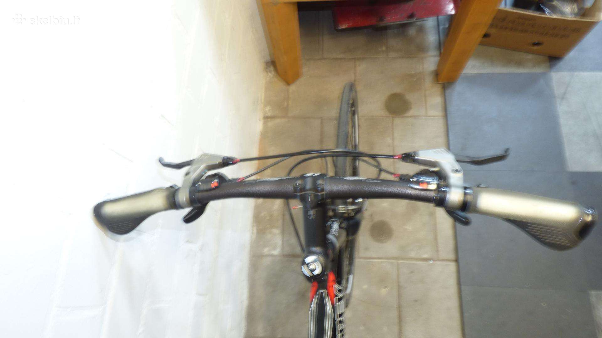 Hybrid bike Trek 28″