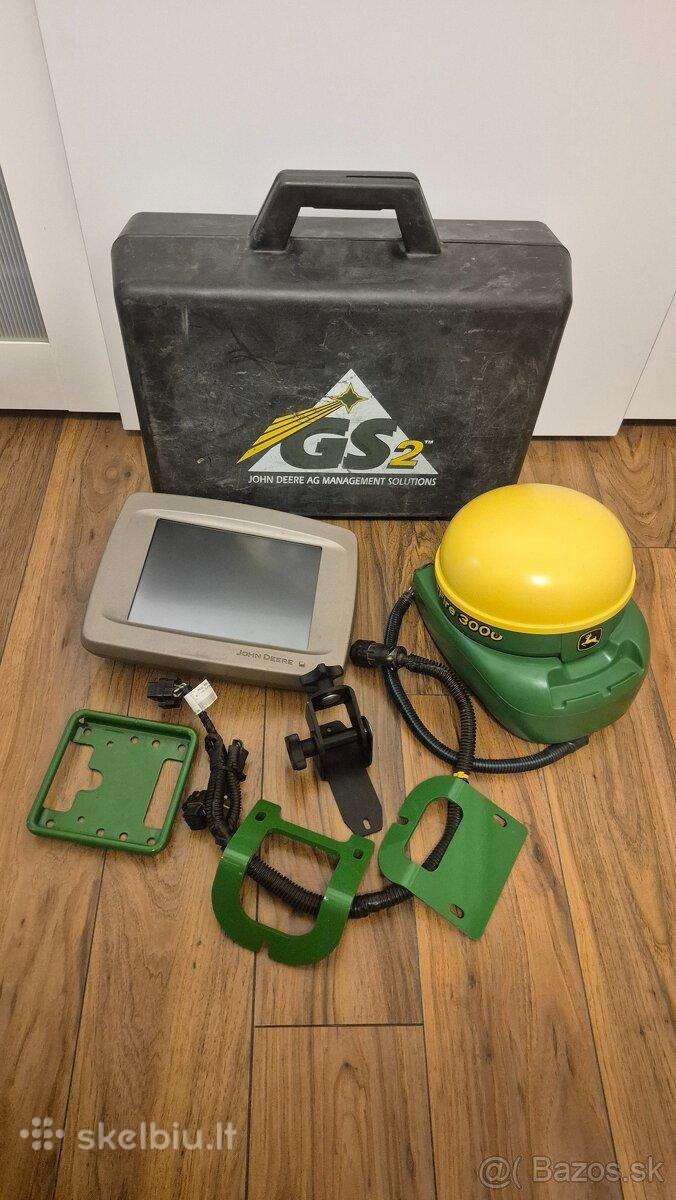 John Deere 840i, sprayers