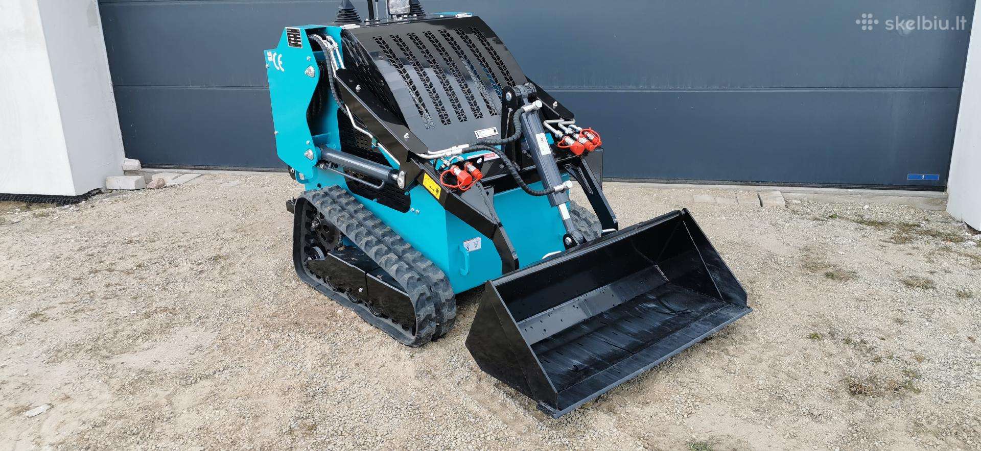 -Kita- T460, mini loaders