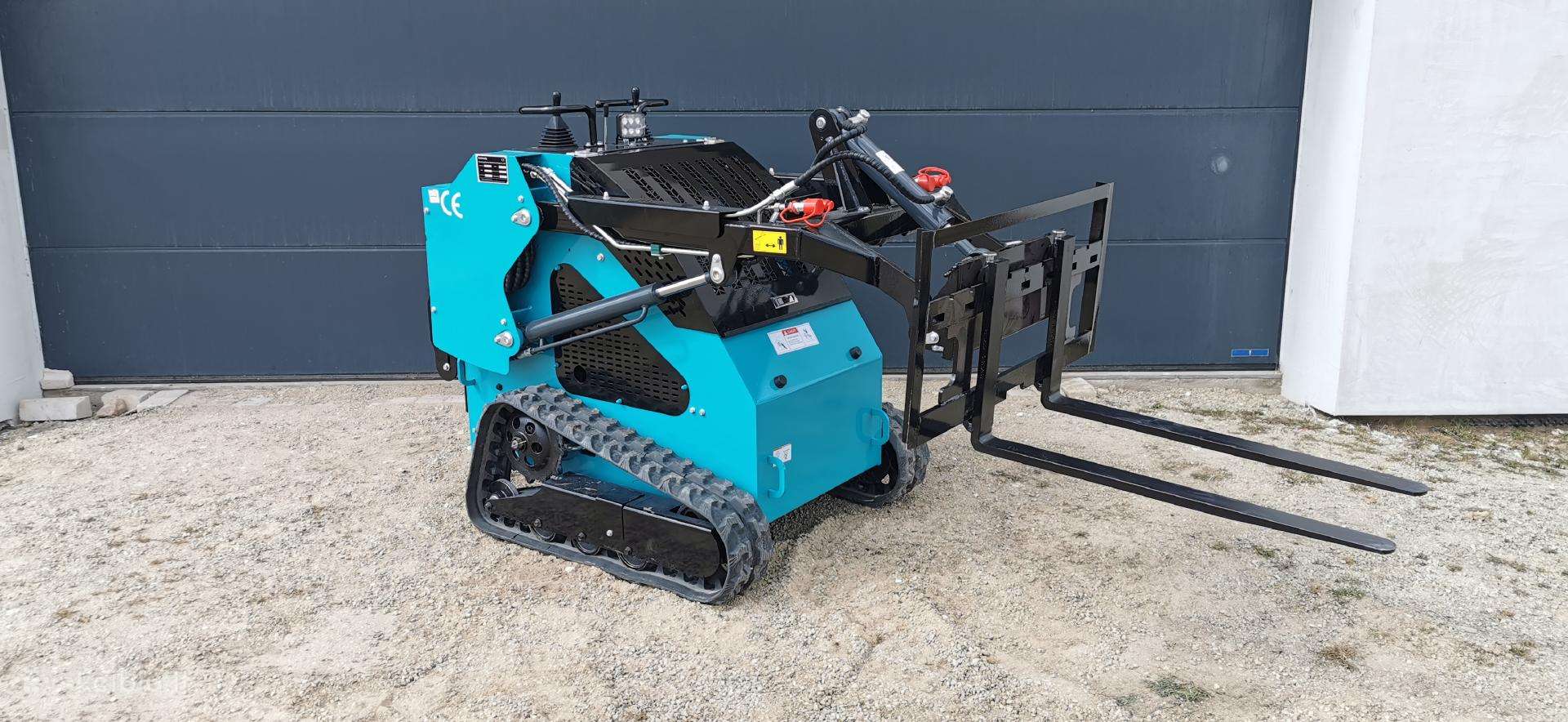 -Kita- T460, mini loaders