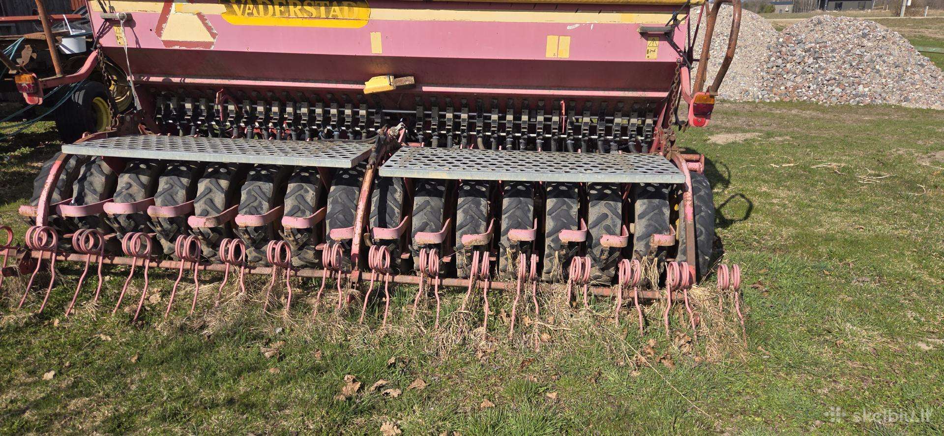 Vaderstad 400, seeders, planters