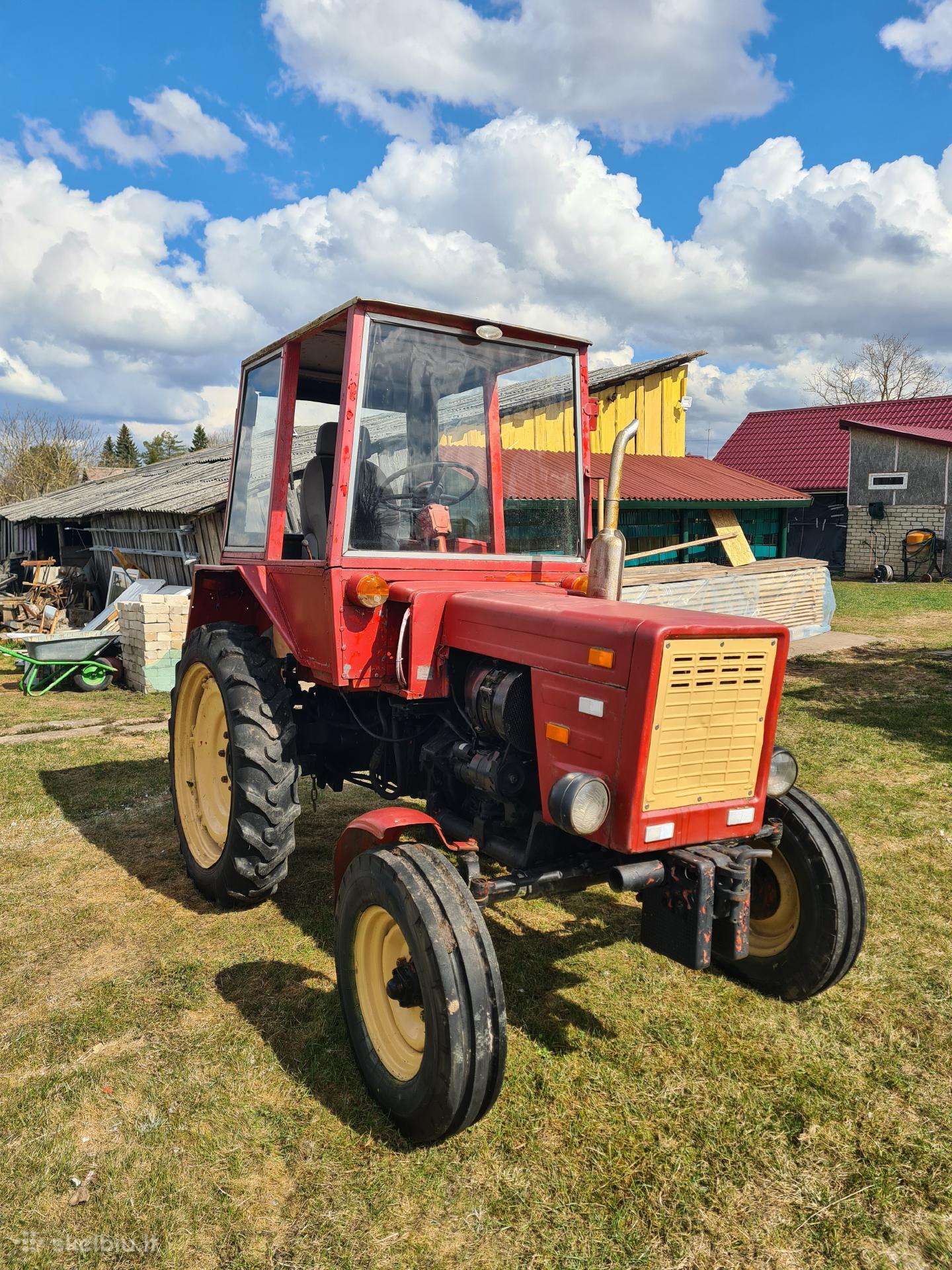 -Kita-, tractors