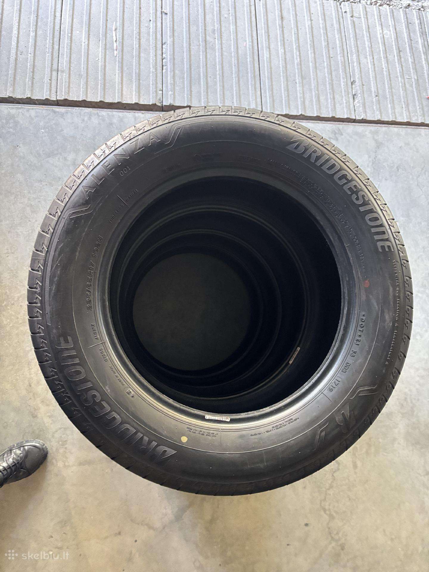 Bridgestone, summer 225/65 R17
