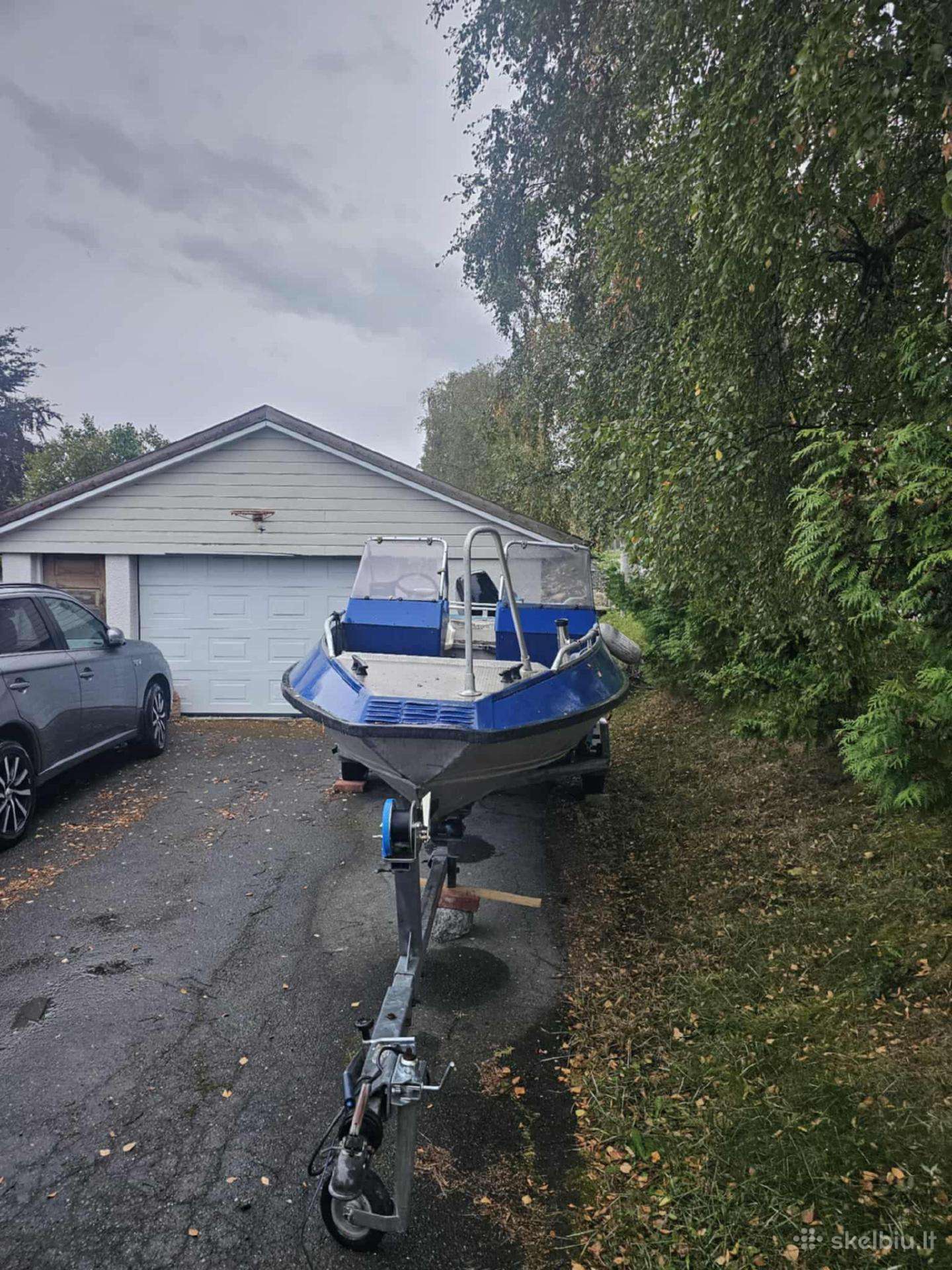 Buster XL, yachts / cruisers