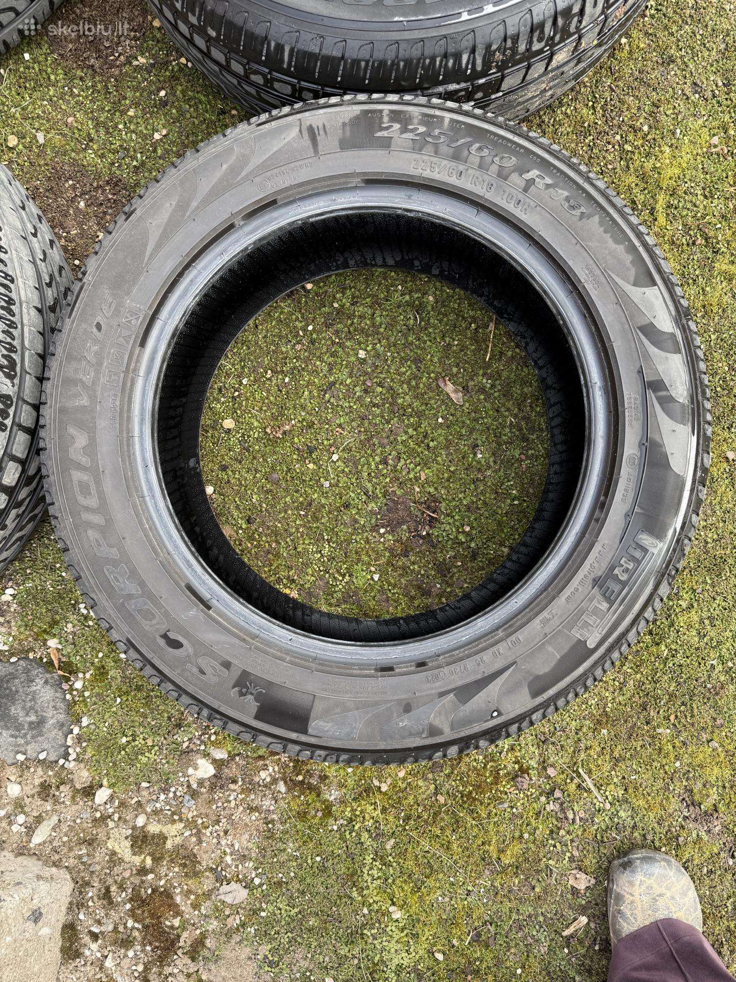 Pirelli, summer 225/60 R18