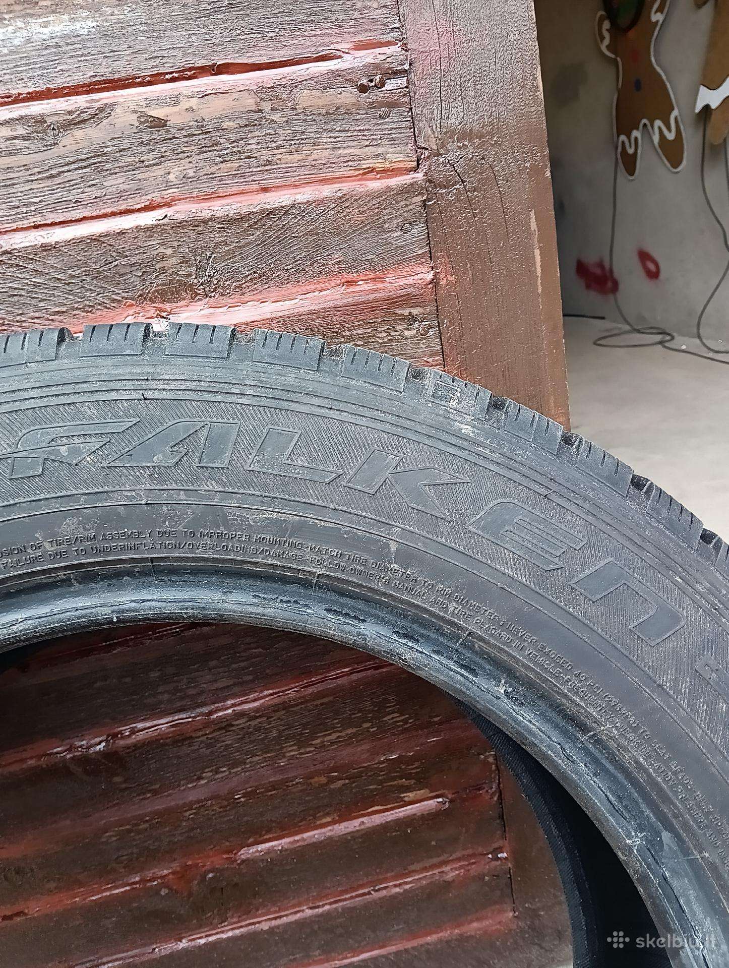 -Kita-, всесезонные 215/60 R17