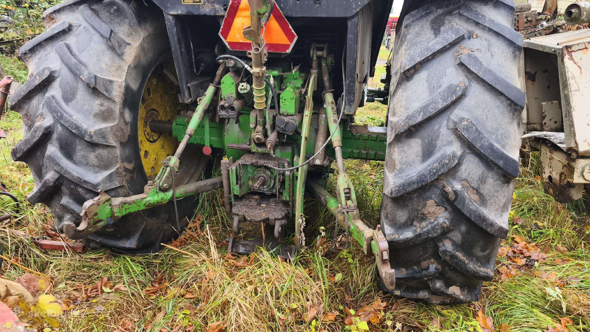 John Deere, тракторы