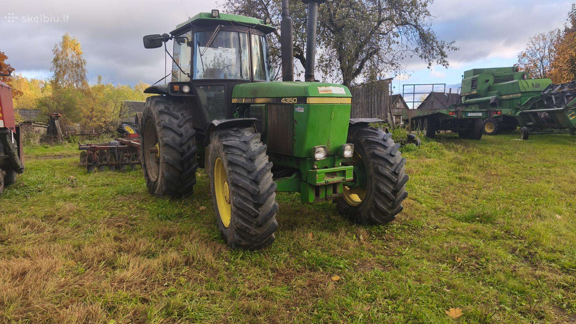 John Deere, тракторы
