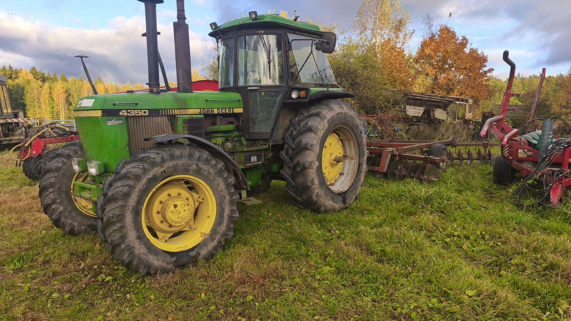 John Deere, тракторы