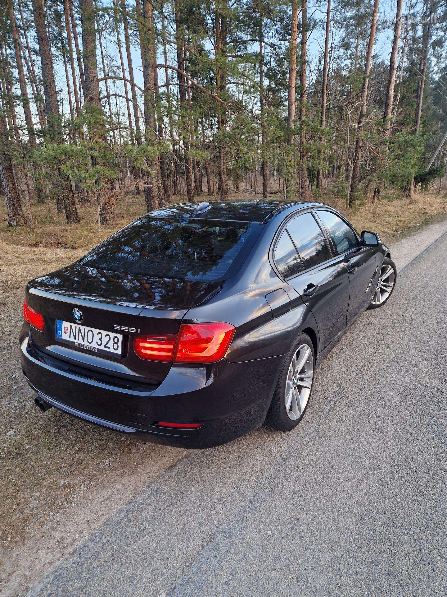 BMW 328, 2.0 l., Седан