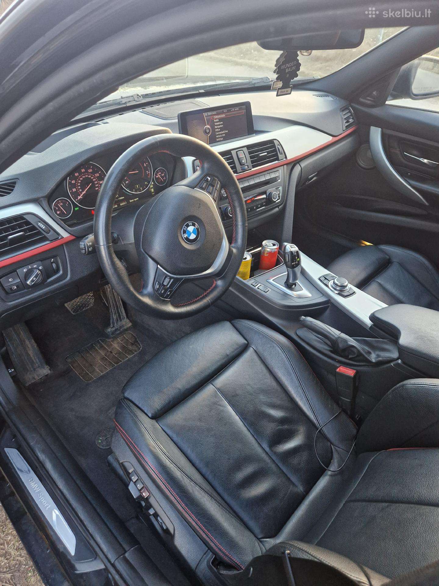 BMW 328, 2.0 l., Седан