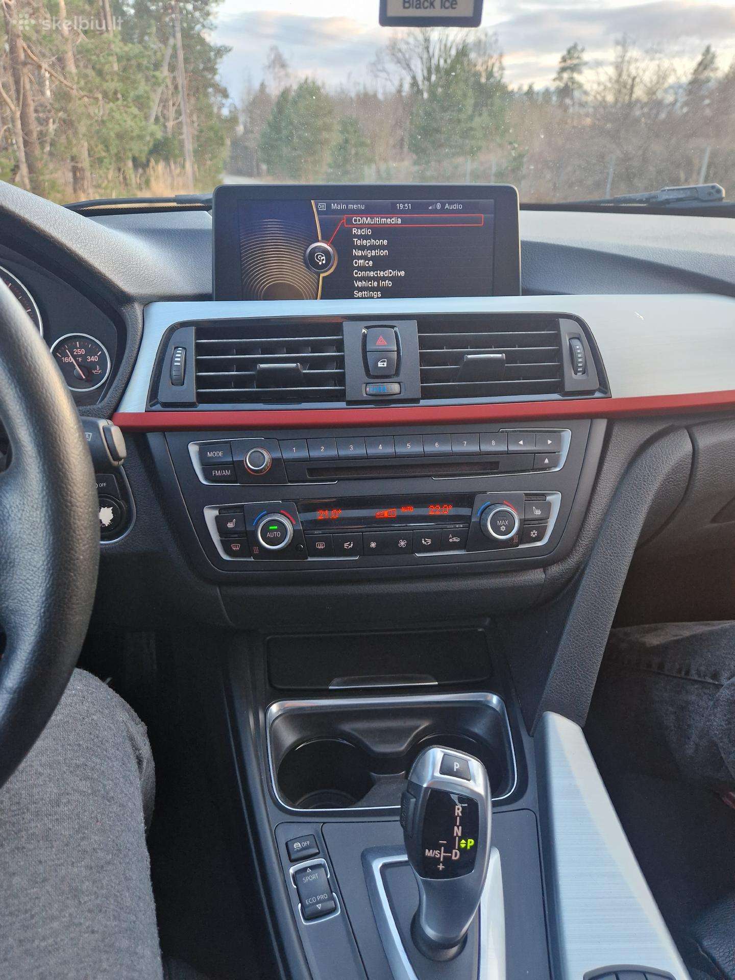 BMW 328, 2.0 l., Седан