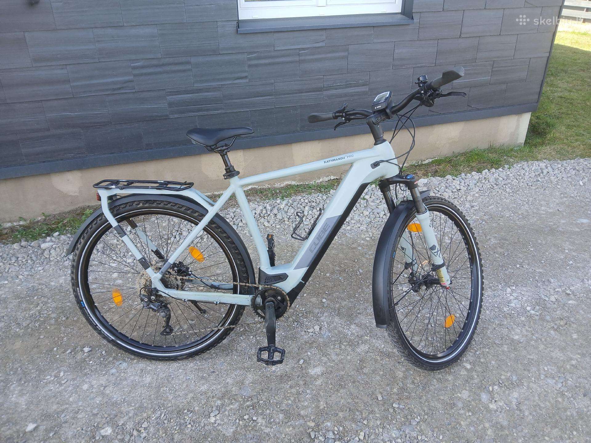 Elektrinis dviratis Cube 28″