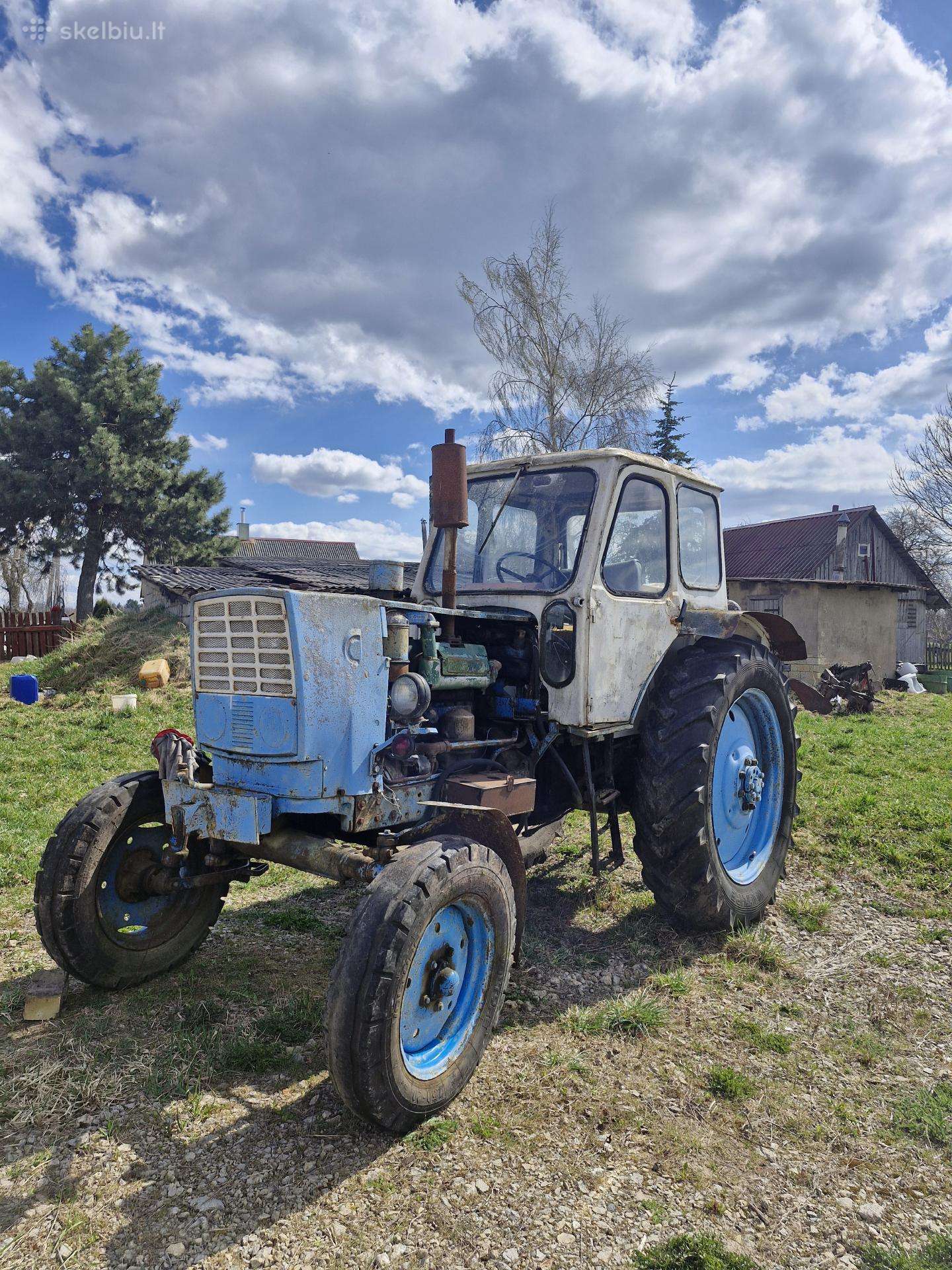 -Kita-, tractors