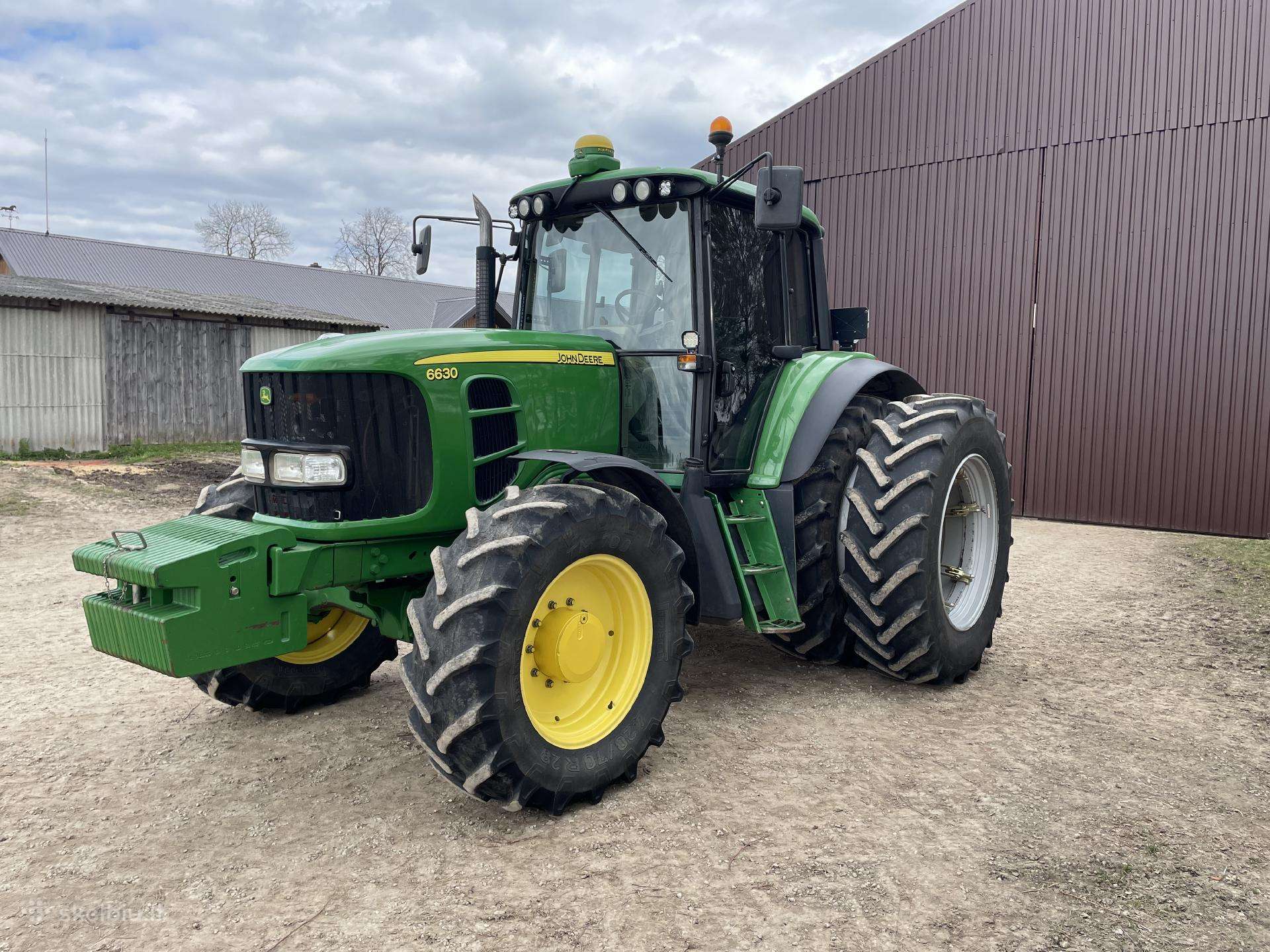John Deere 6630, tractors